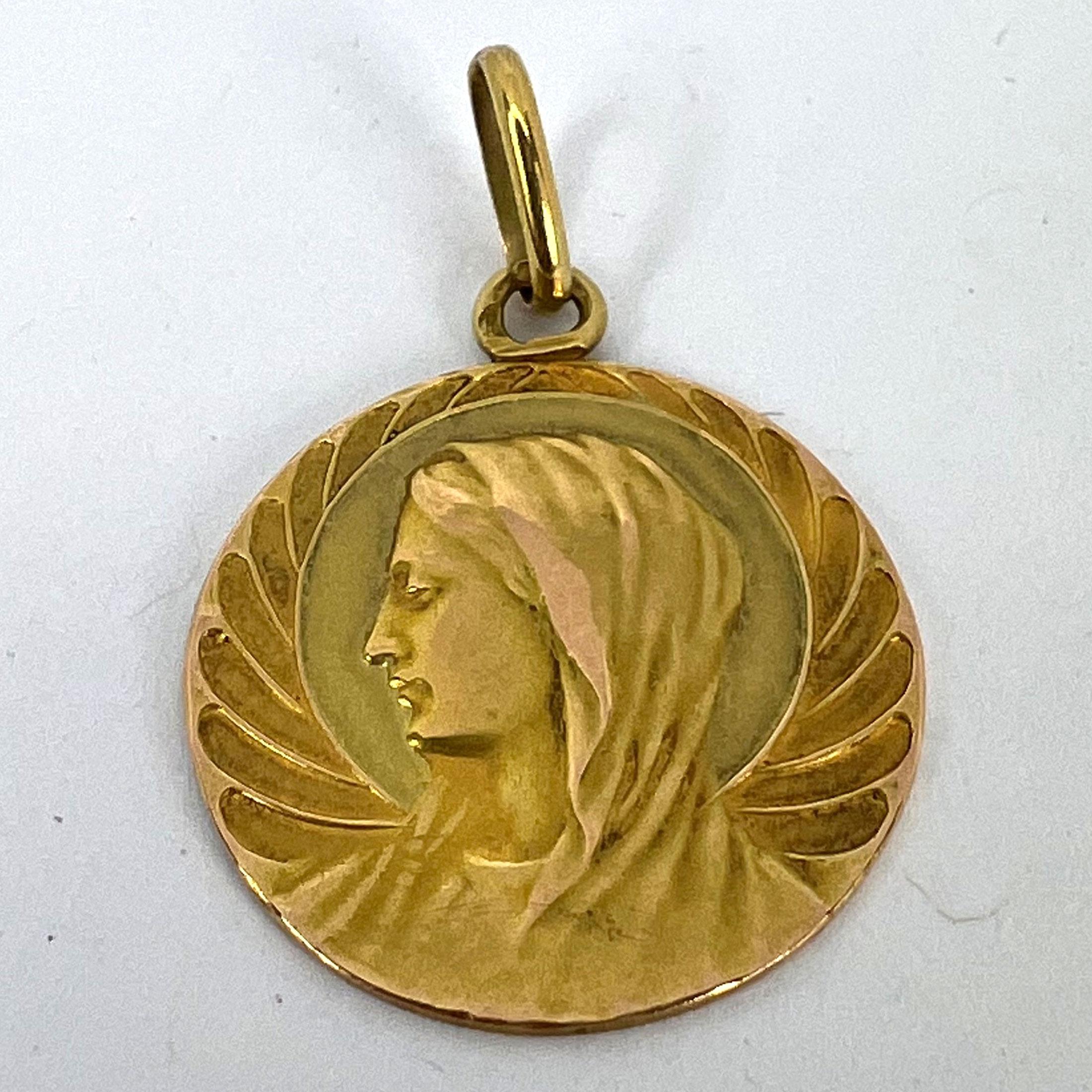 French Religious Virgin Mary 18K Yellow Gold Medal Pendant For Sale 9