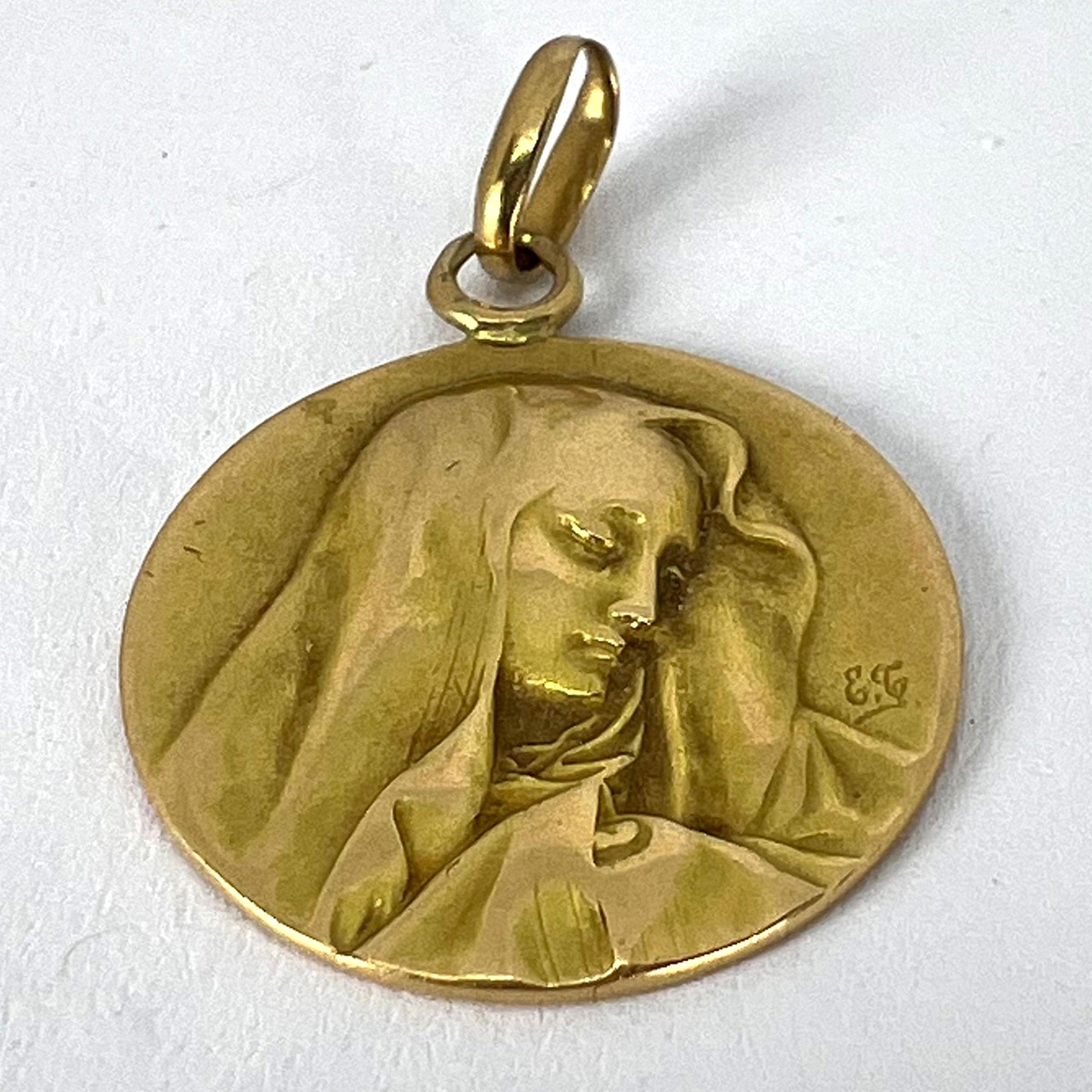 French Religious Virgin Mary 18K Yellow Gold Medal Pendant For Sale 10