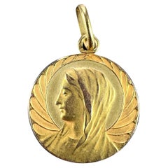 Vintage French Religious Virgin Mary 18K Yellow Gold Medal Pendant