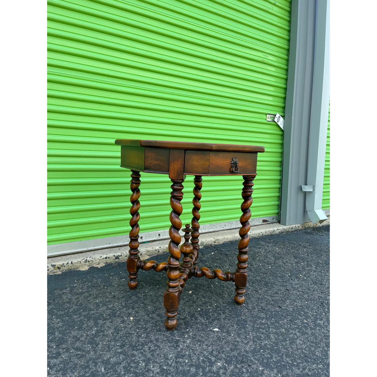 French Renaissance Barley Twist Octagonal End Table For Sale 3