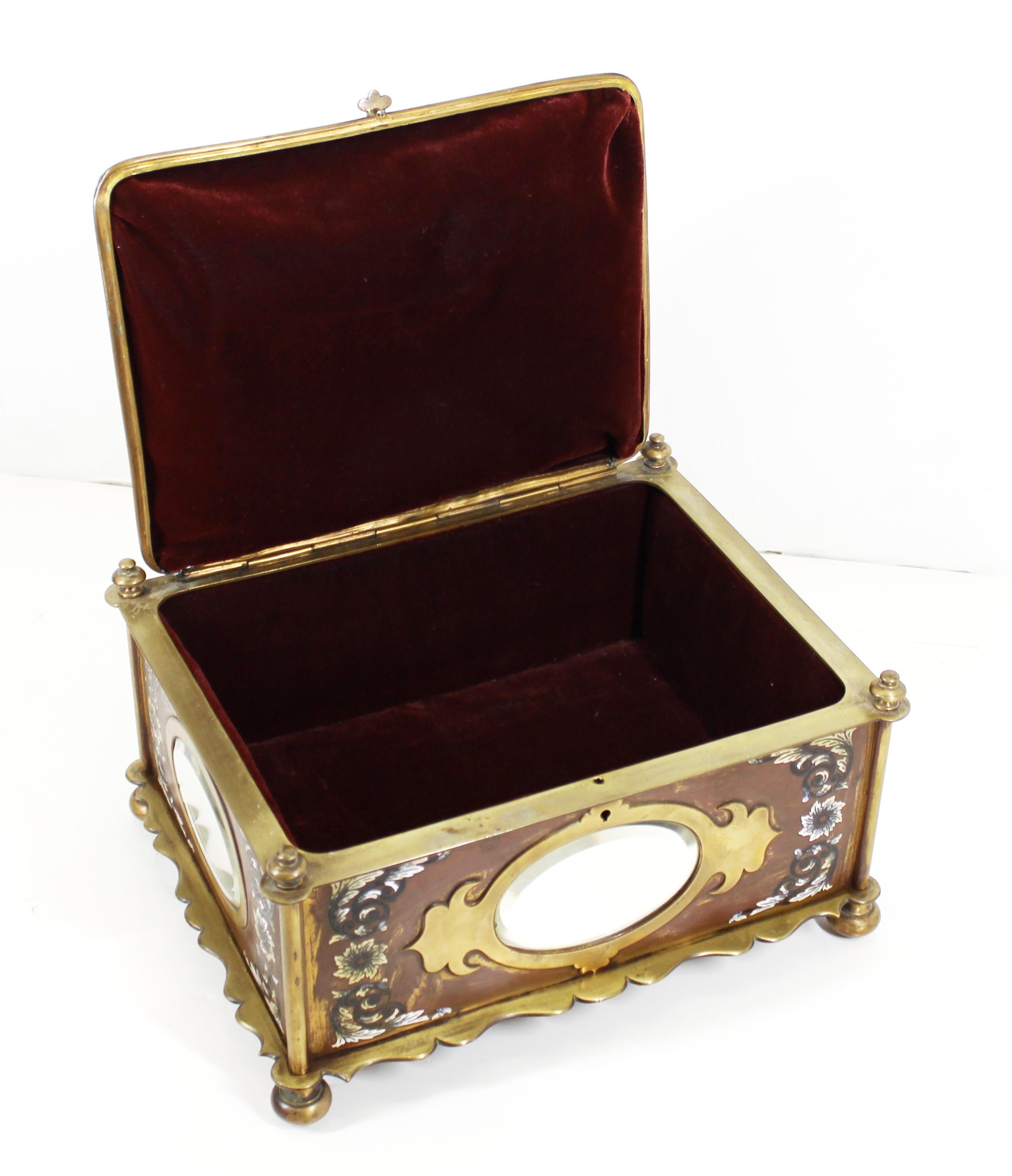 French Renaissance Revival Champleve Enamel Jewelry Box with Oval Mirror Inserts For Sale 4