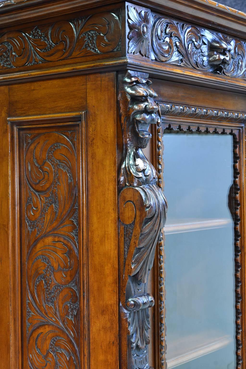 French Renaissance-Style Bookcase in Walnut with Original Glass, circa 1900 11