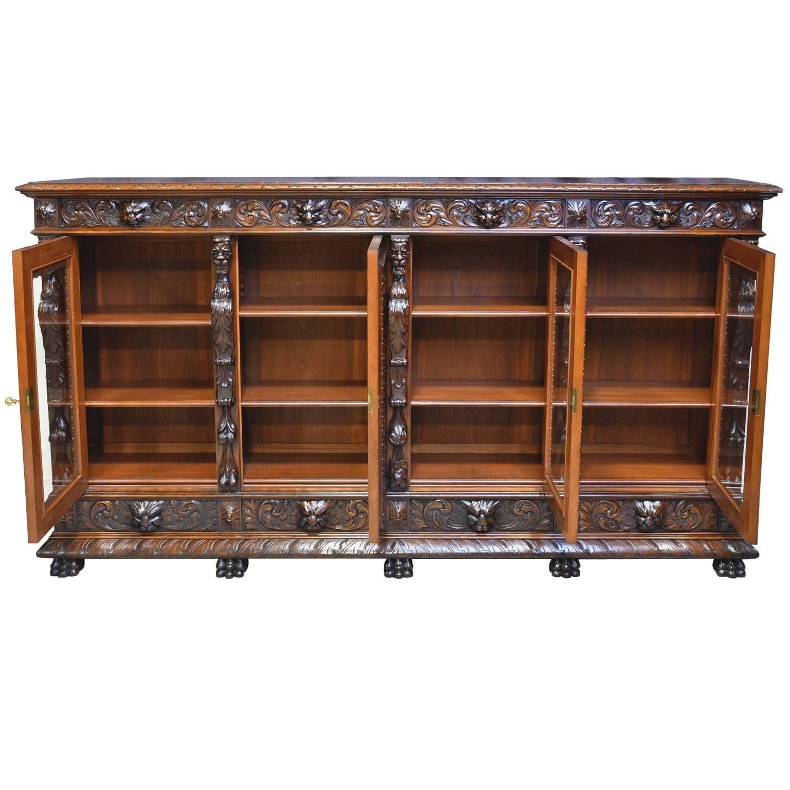 Hand-Carved French Renaissance-Style Bookcase in Walnut with Original Glass, circa 1900