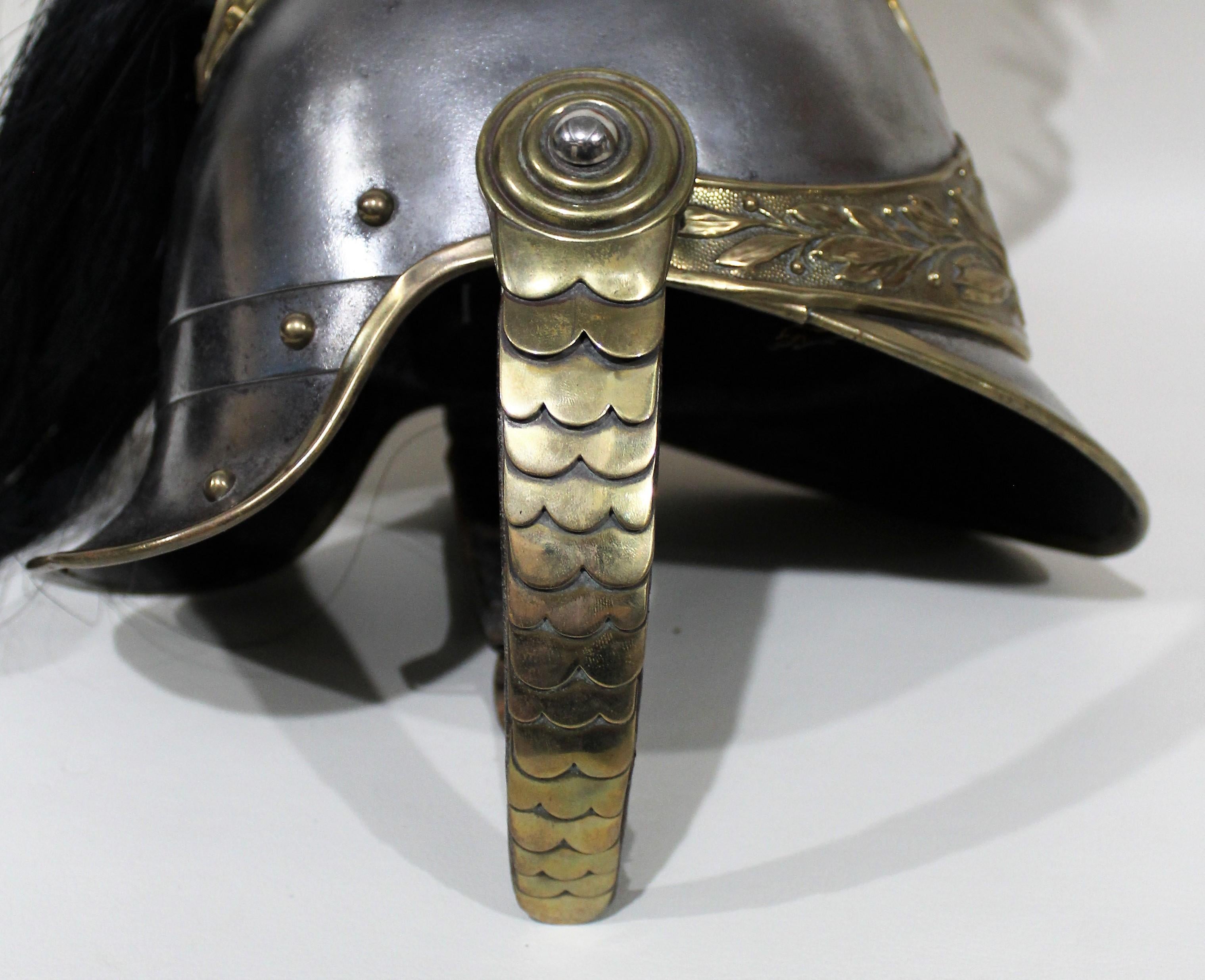 French Republican Guard of the City of Paris Cuirassier Helmet 4