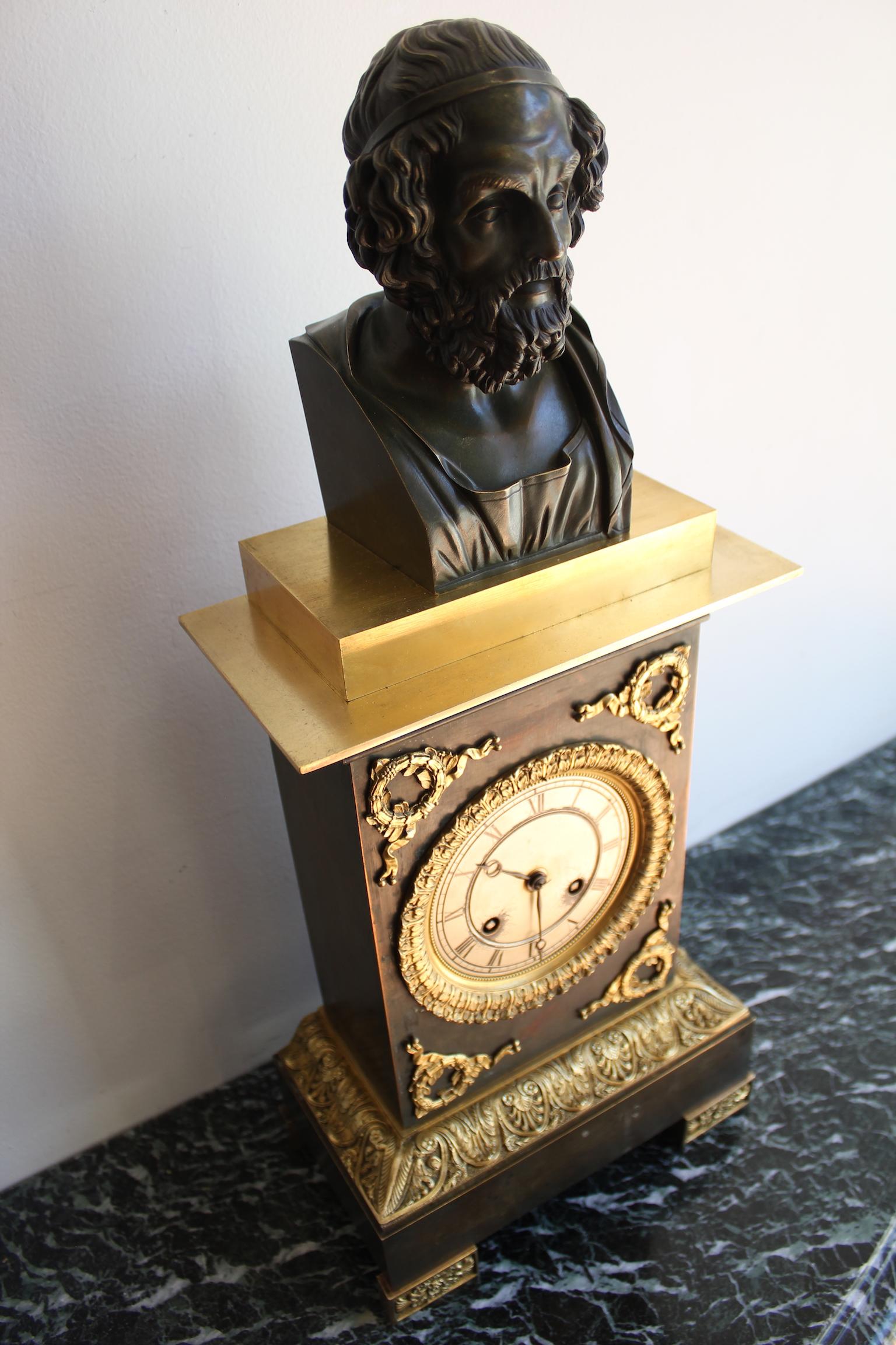 French Restauration Clock Decorated with Homer For Sale 5