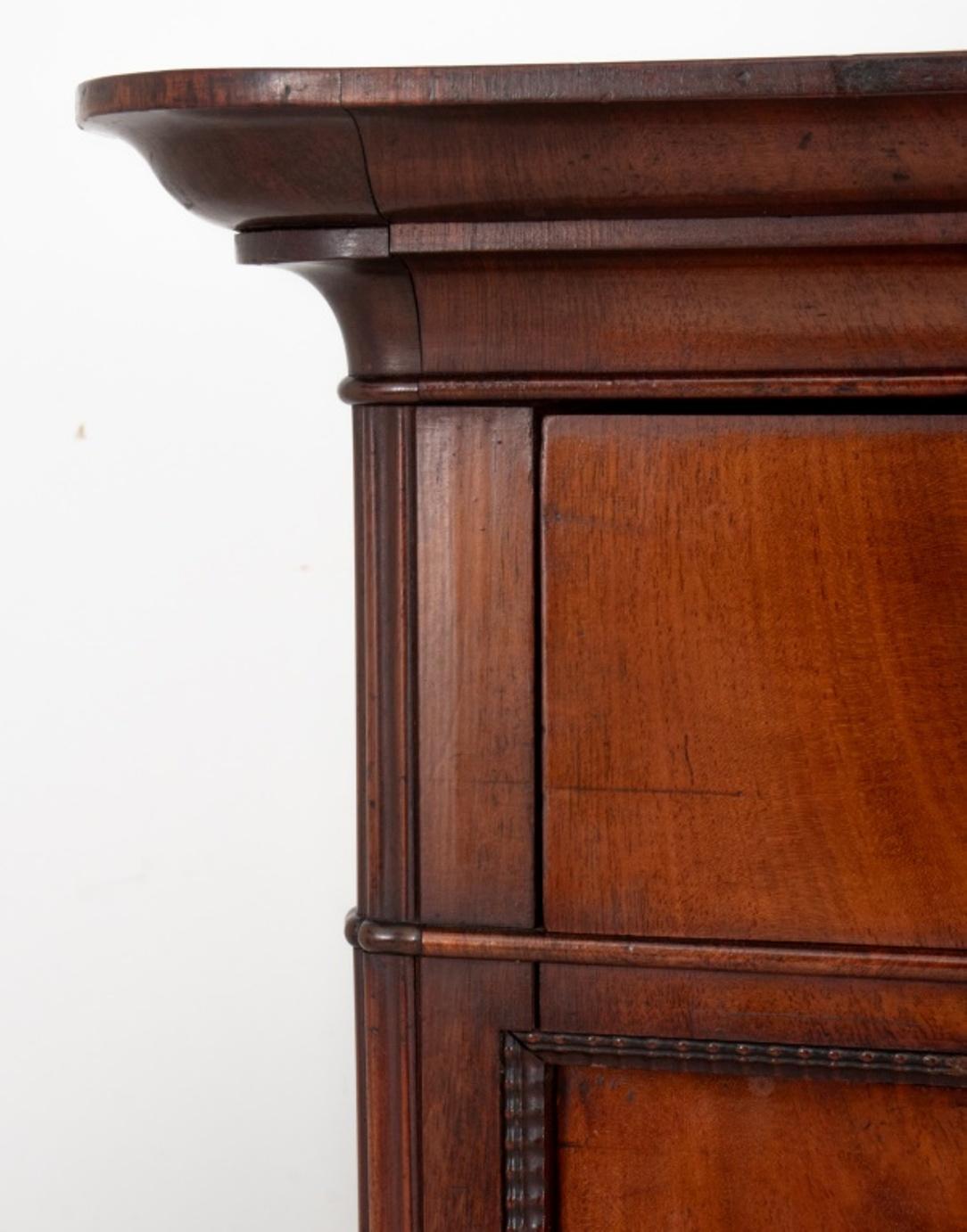 French Restauration Mahogany Secretaire In Good Condition In New York, NY
