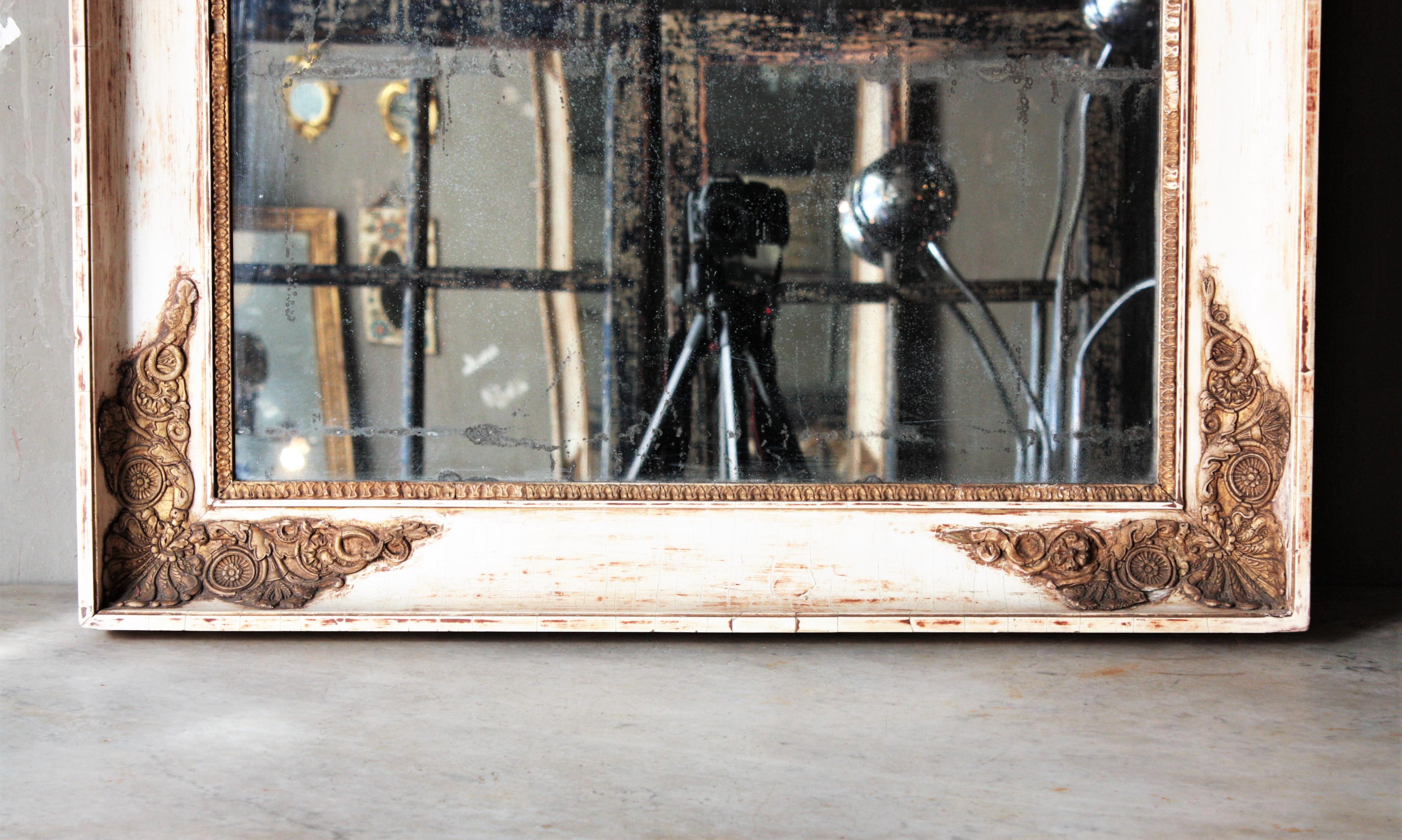 19th Century French Restauration Parcel Gilt Rectangular Wall Mirror For Sale