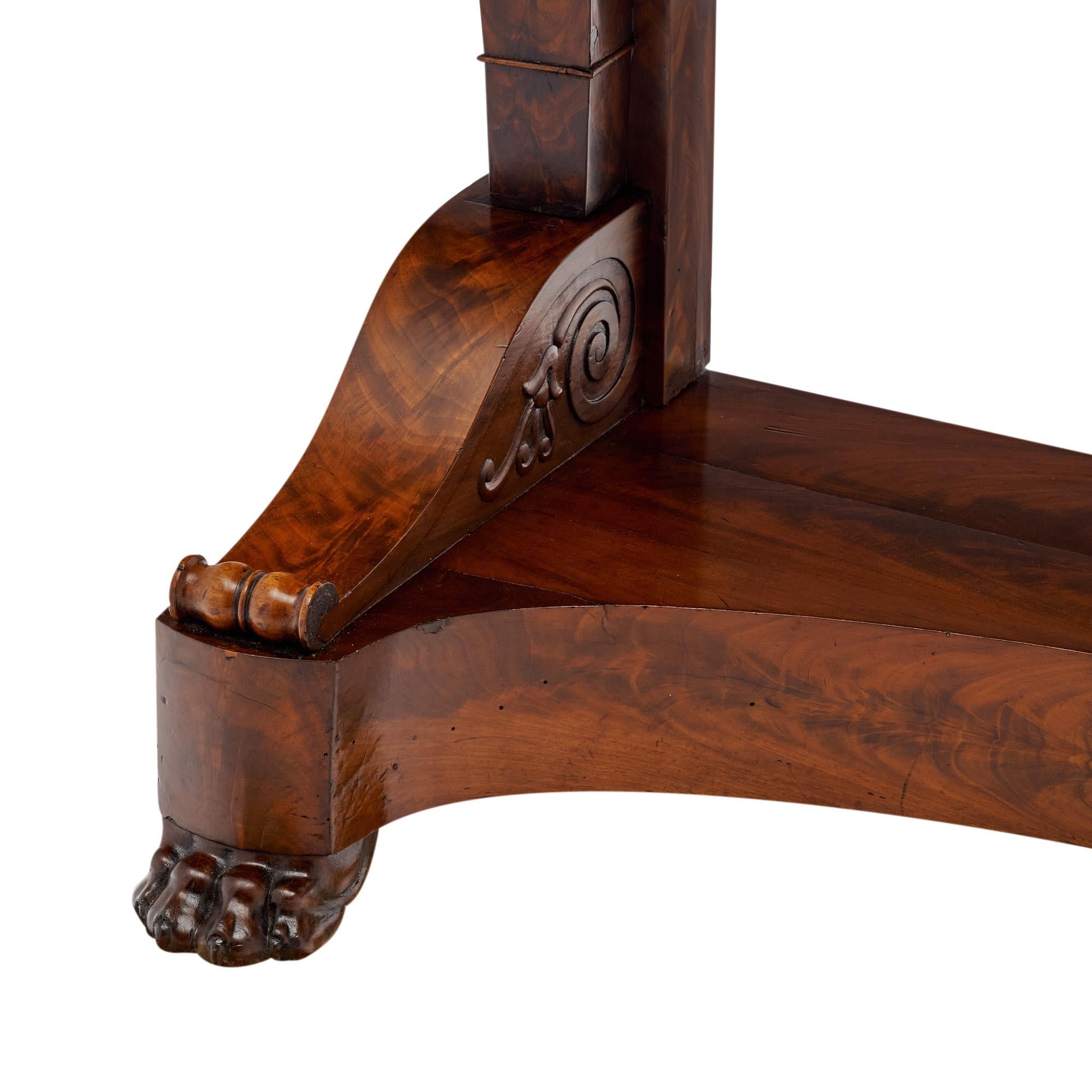 Milieu du XIXe siècle Console d'époque Restauration en vente