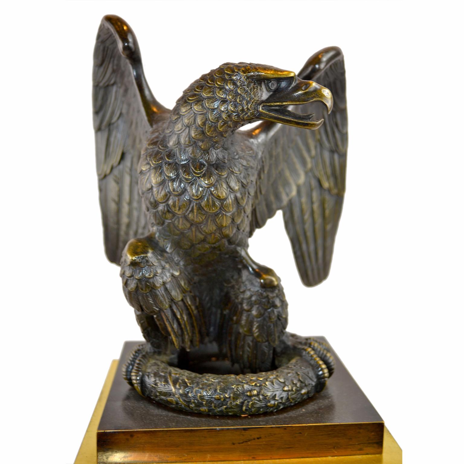 French Restauration Period Eagle Clock In Good Condition For Sale In Vancouver, British Columbia