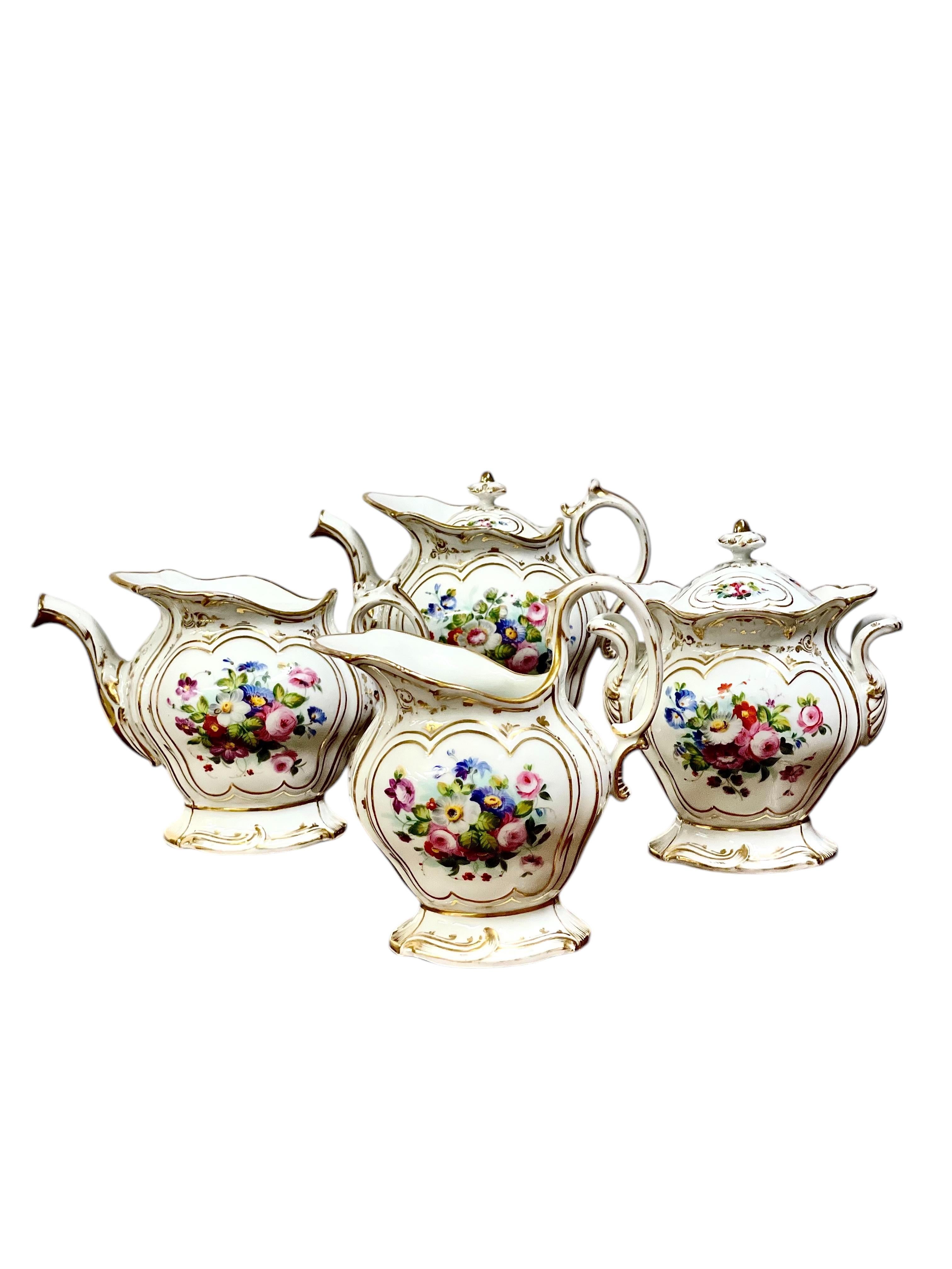 French Restauration Period Paris Porcelain Tea Set, Hand-Painted Gilded Accents For Sale 3