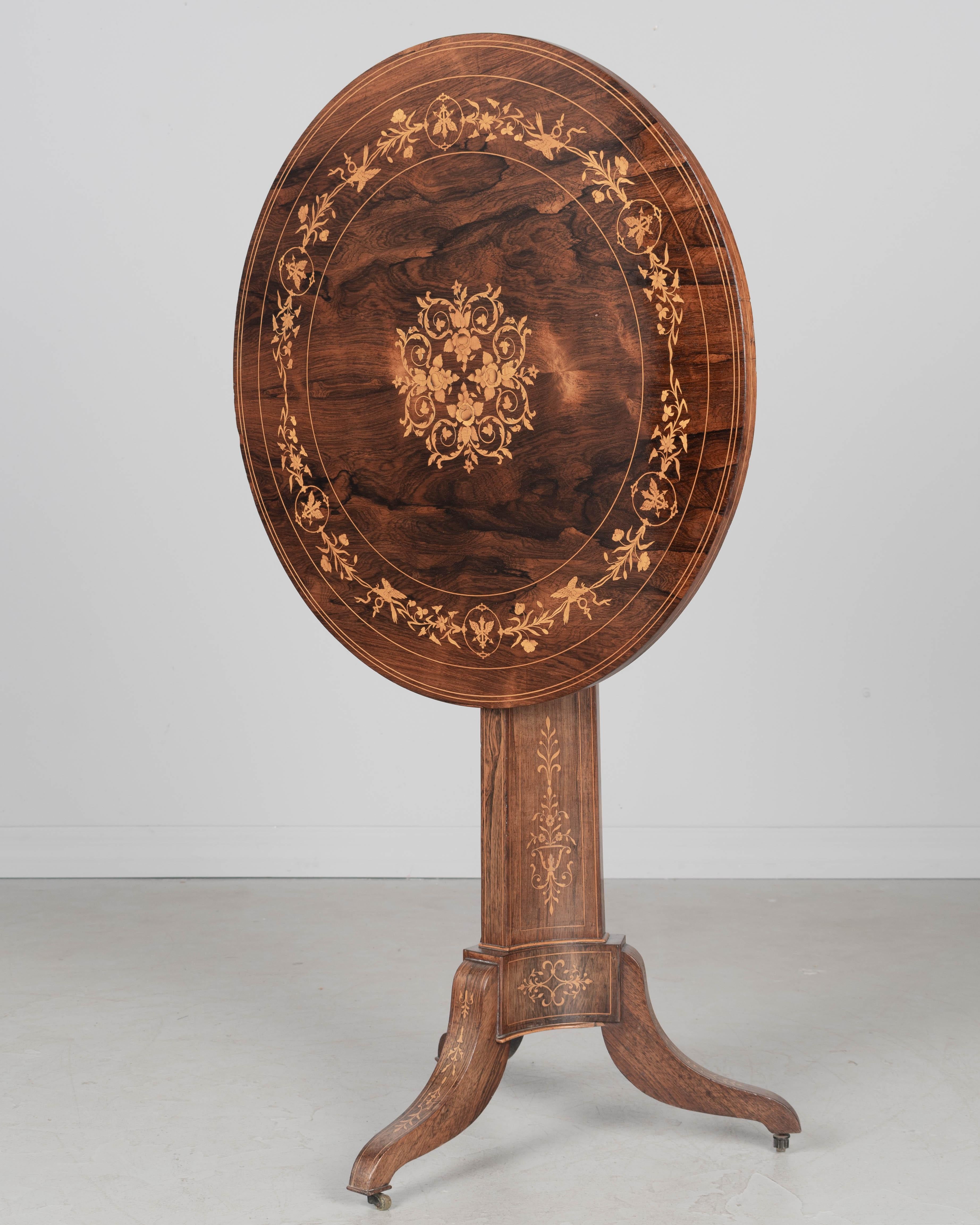 XIXe siècle Guéridon ou table de centre de style Restauration en vente