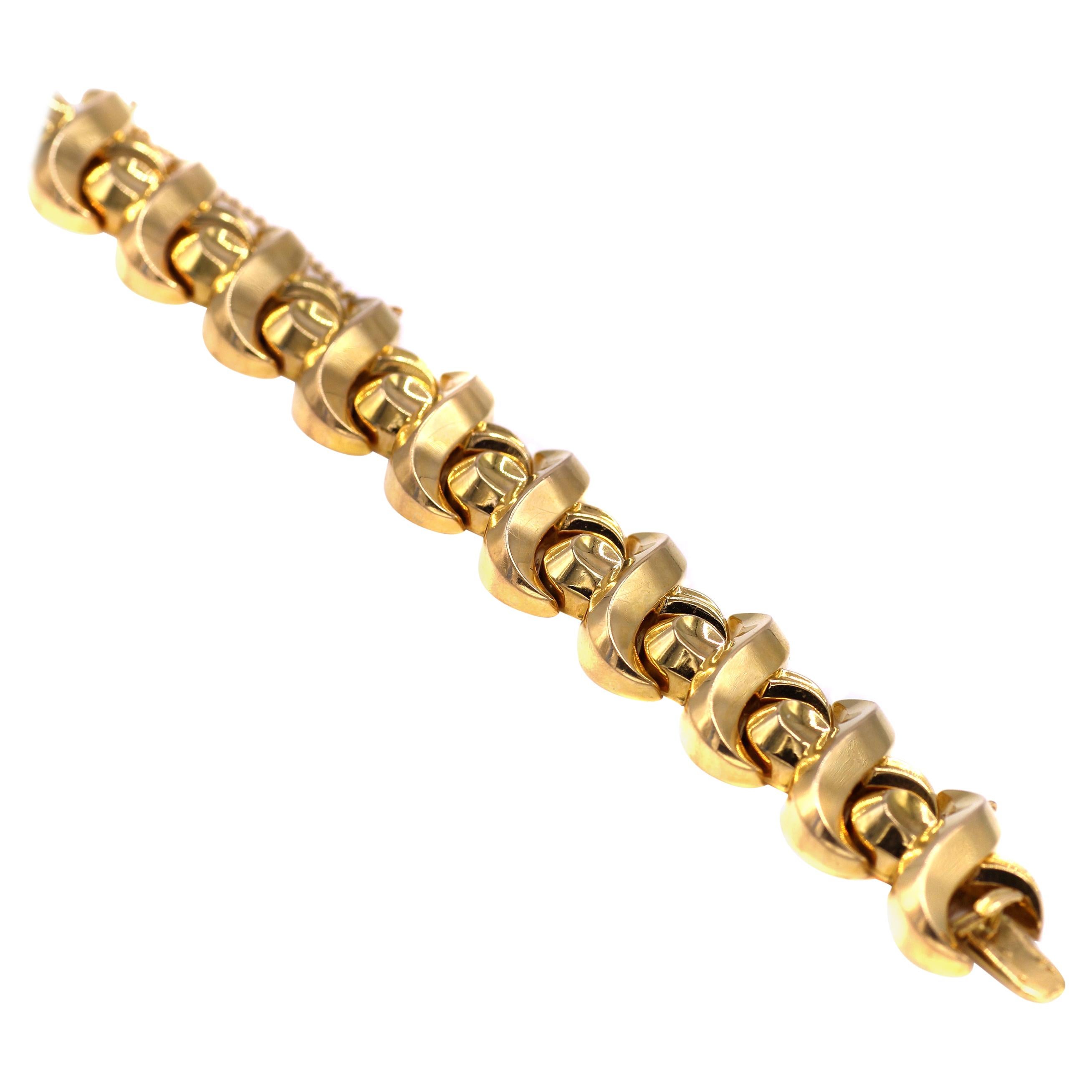 French Retro 18 Karat Gold Bracelet For Sale