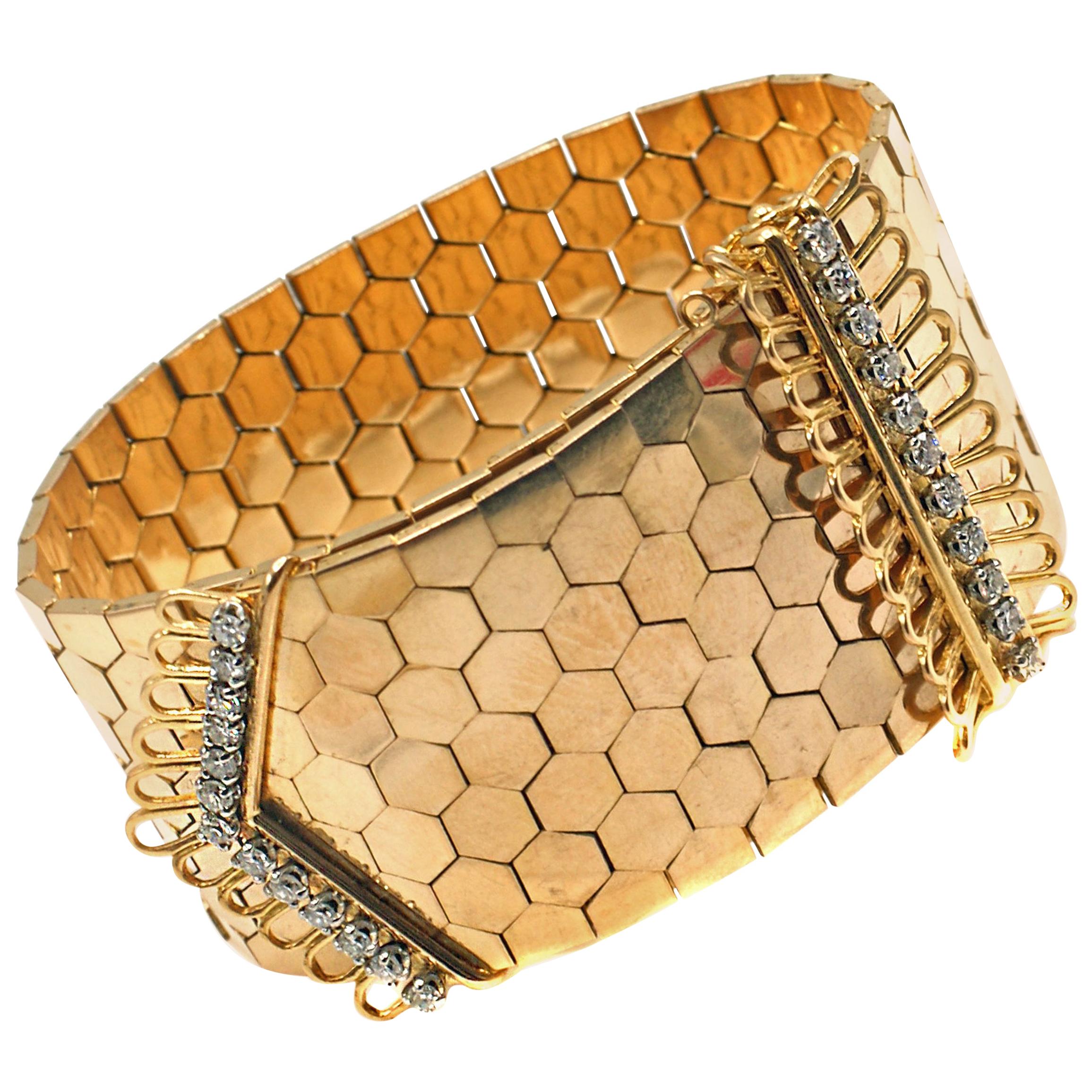 French Retro 18 Karat Yellow Gold Diamond Buckle Bracelet