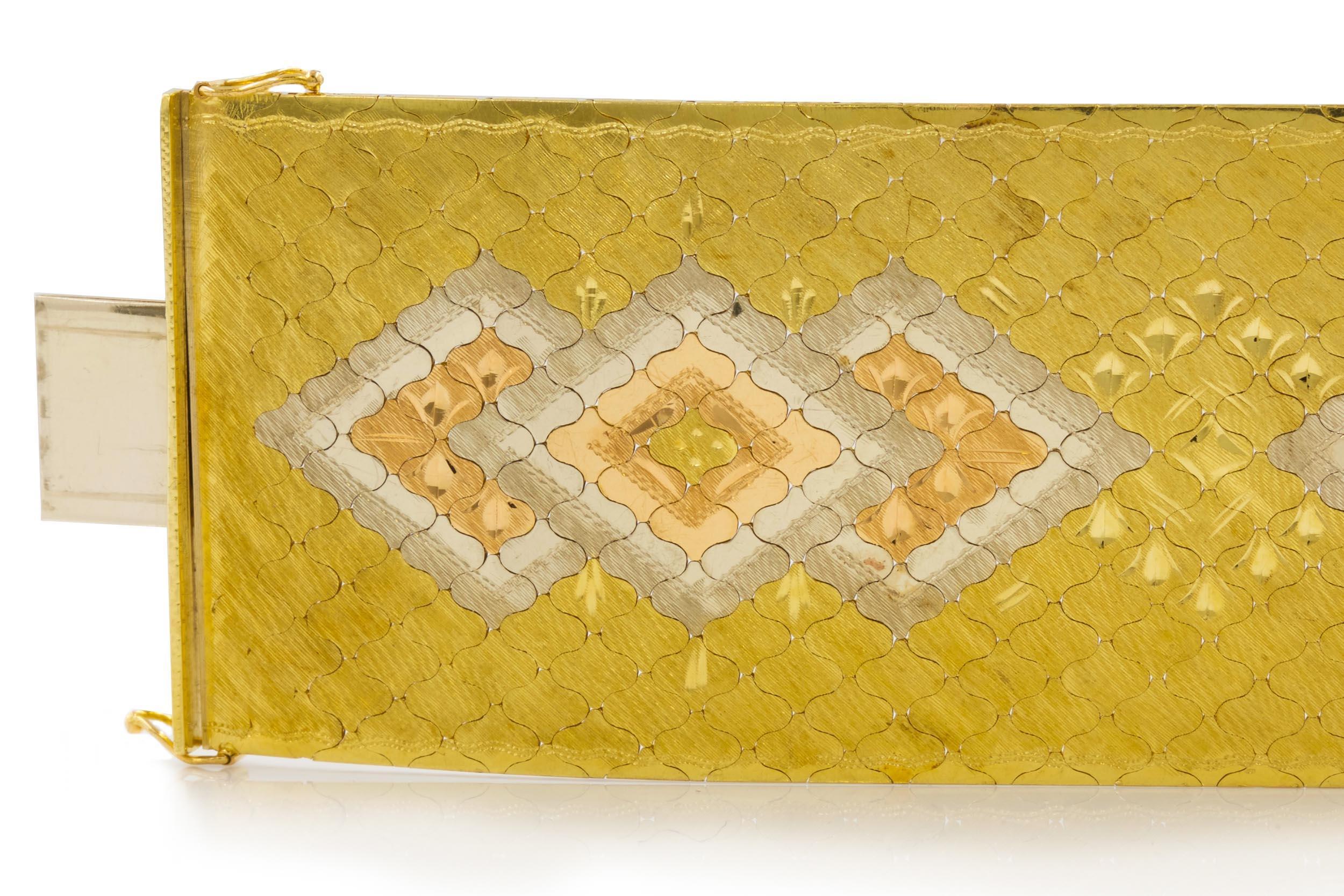 French Retro 18k Gold Honeycomb Geometric Strap-Bracelet, circa 1950s For Sale 1