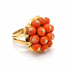 French Retro 18K Yellow Gold Coral Cocktail Ring, Circa 1930s