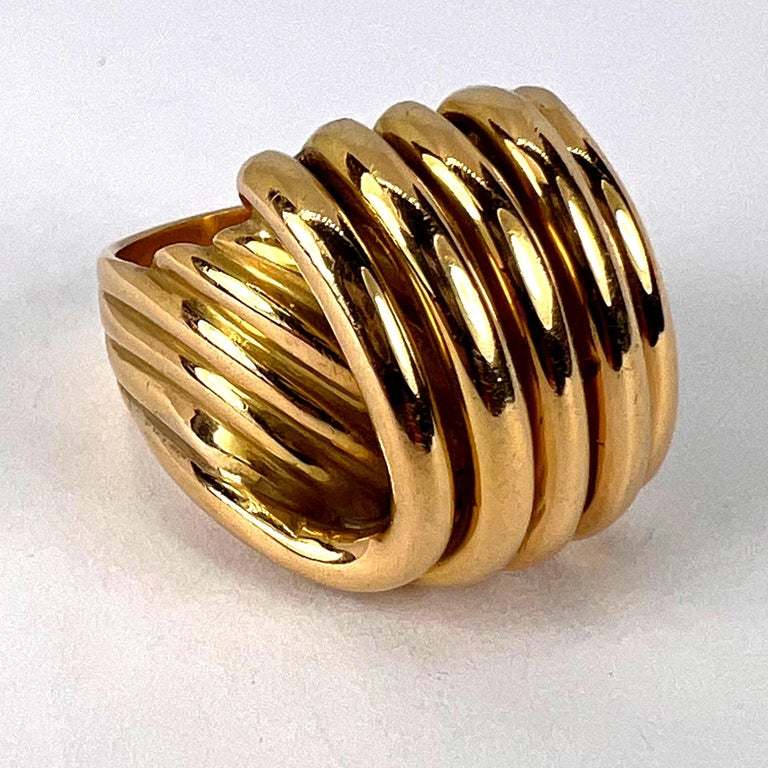 French Retro 18K Yellow Gold 'Spring' Ring For Sale at 1stDibs | spring ring  design, spring rings gold, k18 gold stamp