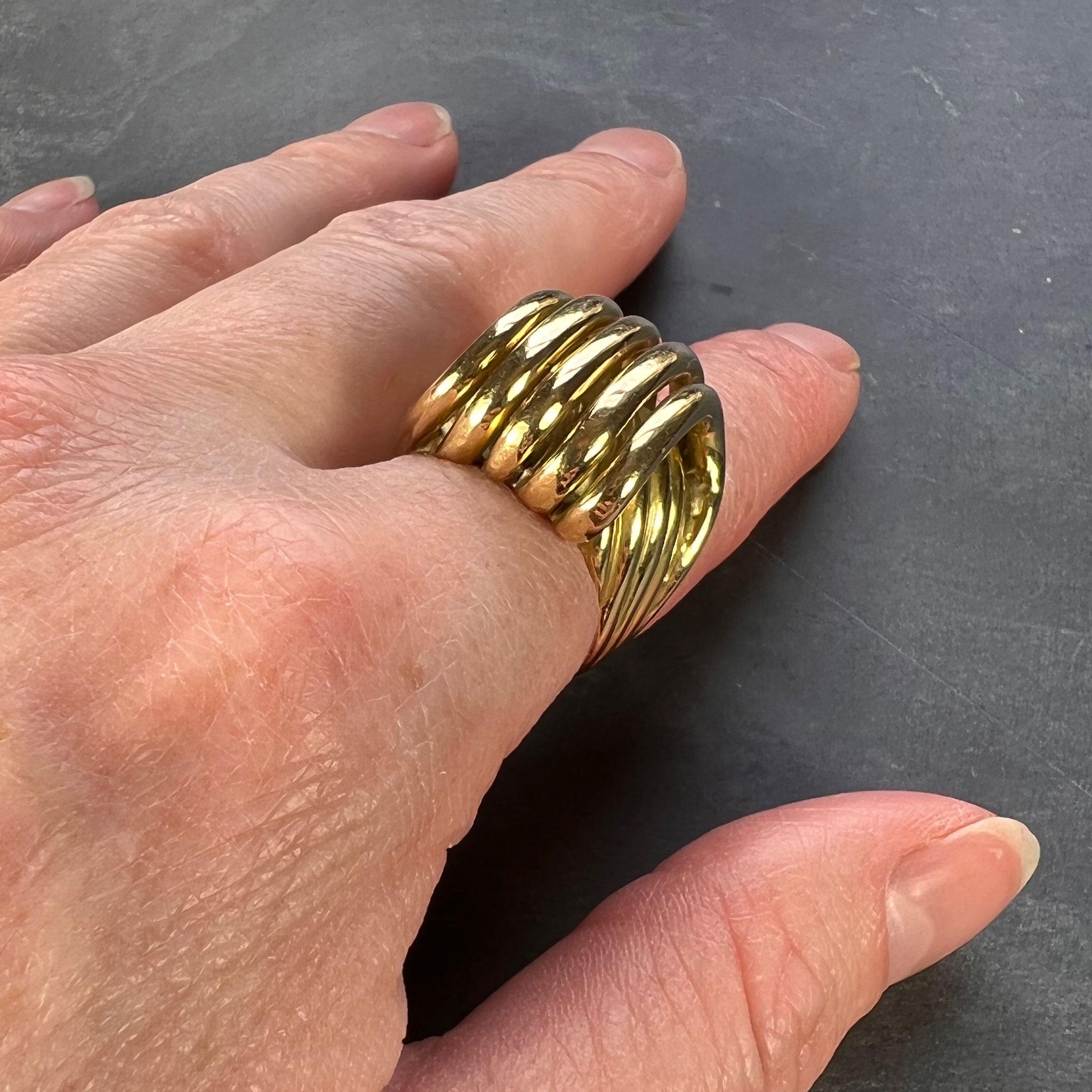 French Retro 18K Yellow Gold 'Spring' Ring For Sale at 1stDibs | spring  ring design, k18 stamp on jewelry, k18 gold stamp