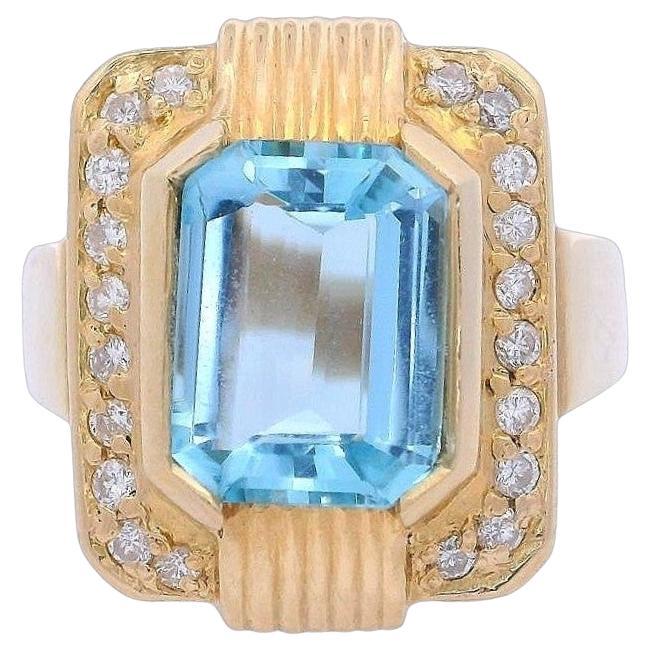 Bague rétro française de 1940 en or 18 carats avec aigue-marine et diamants