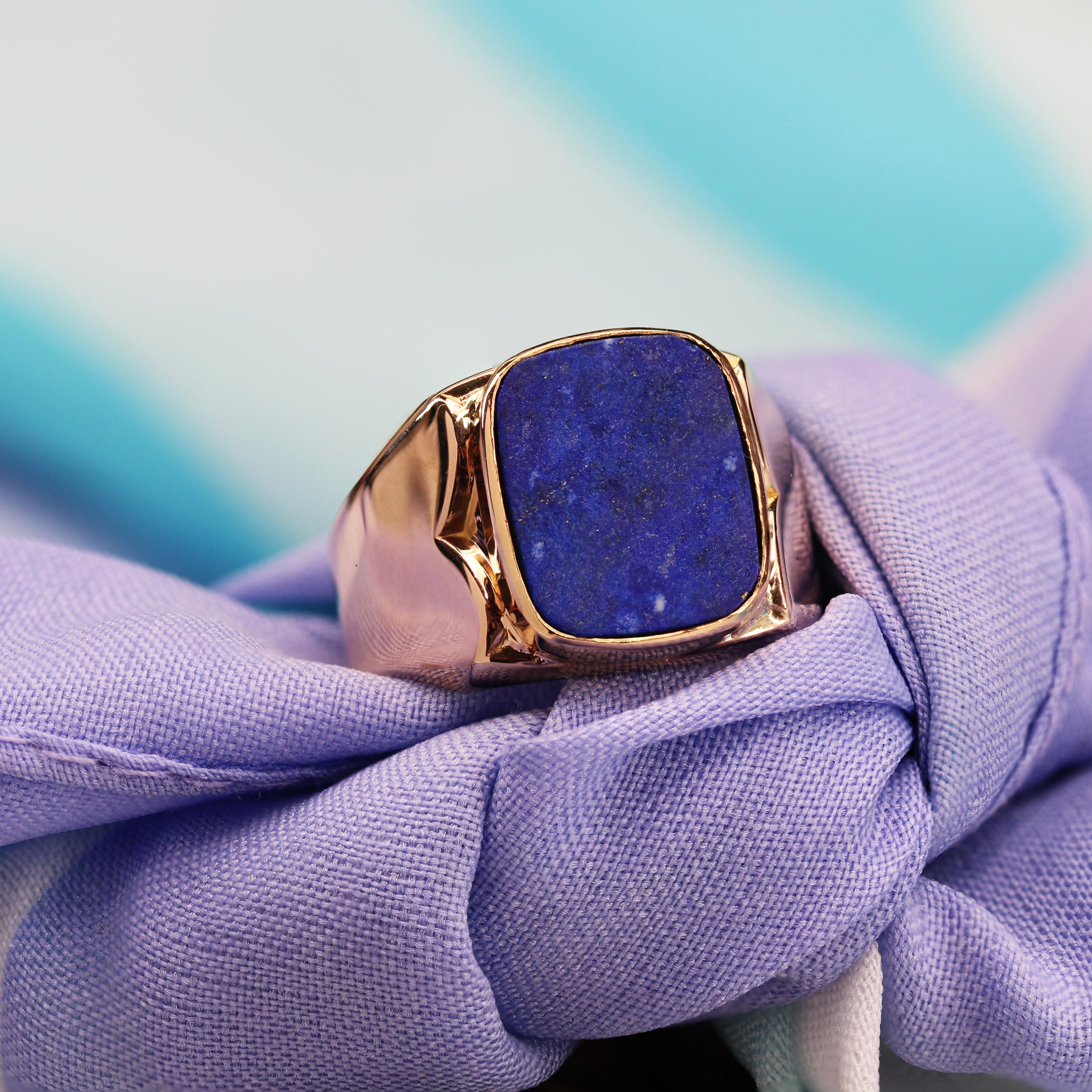 French Retro 1950s Lapis Lazuli 18 Karat Yellow Gold Signet Ring For Sale 7