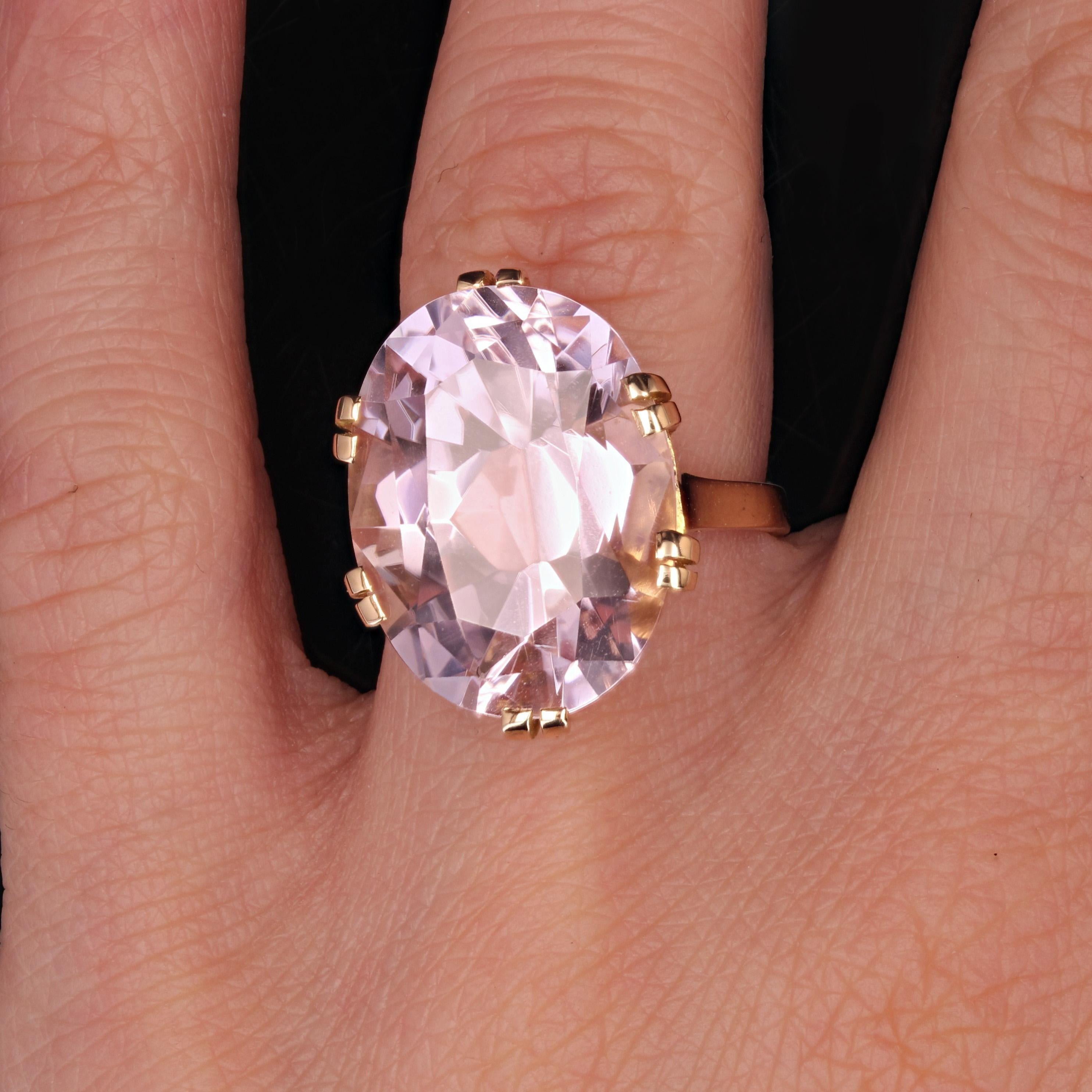 French Retro 1960s 17.71 Carats Kunzite 18 Karat Rose Gold Cocktail Ring For Sale 1
