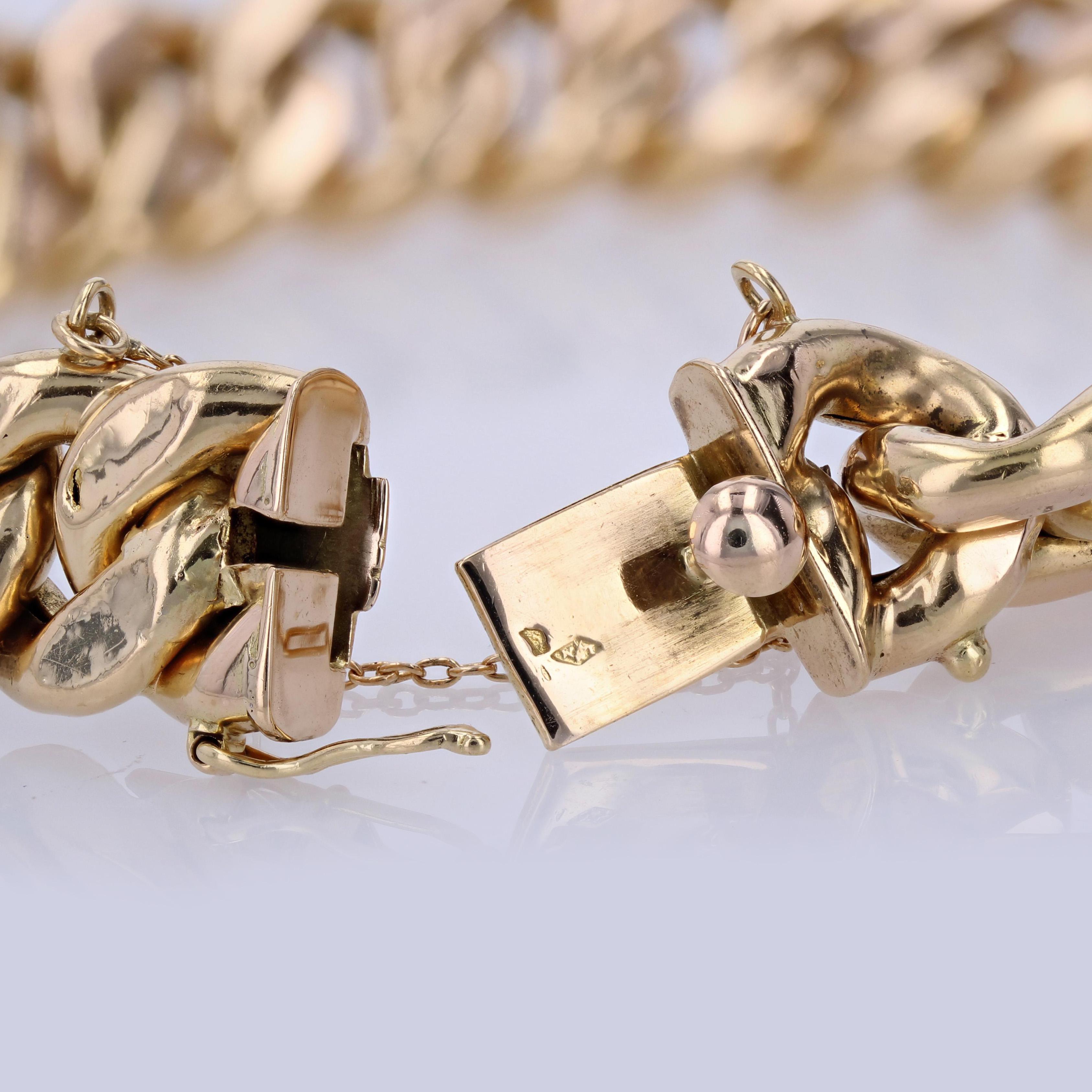 French Retro 1960s 18 Karat Yellow Gold Curb Bracelet For Sale 4