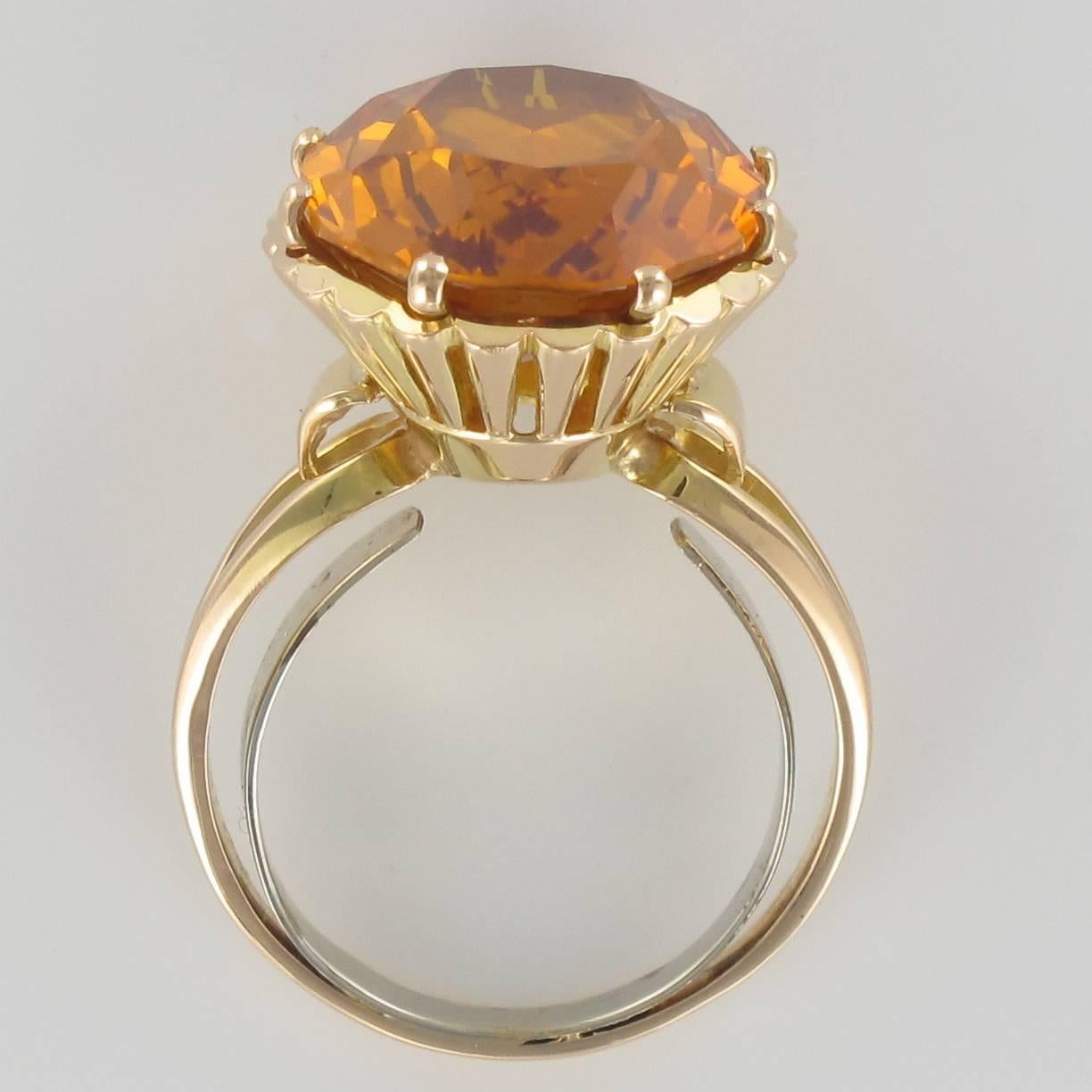 Women's French Retro 1960s 8.90 carat Citrine 18K Yellow Gold Cocktail Ring