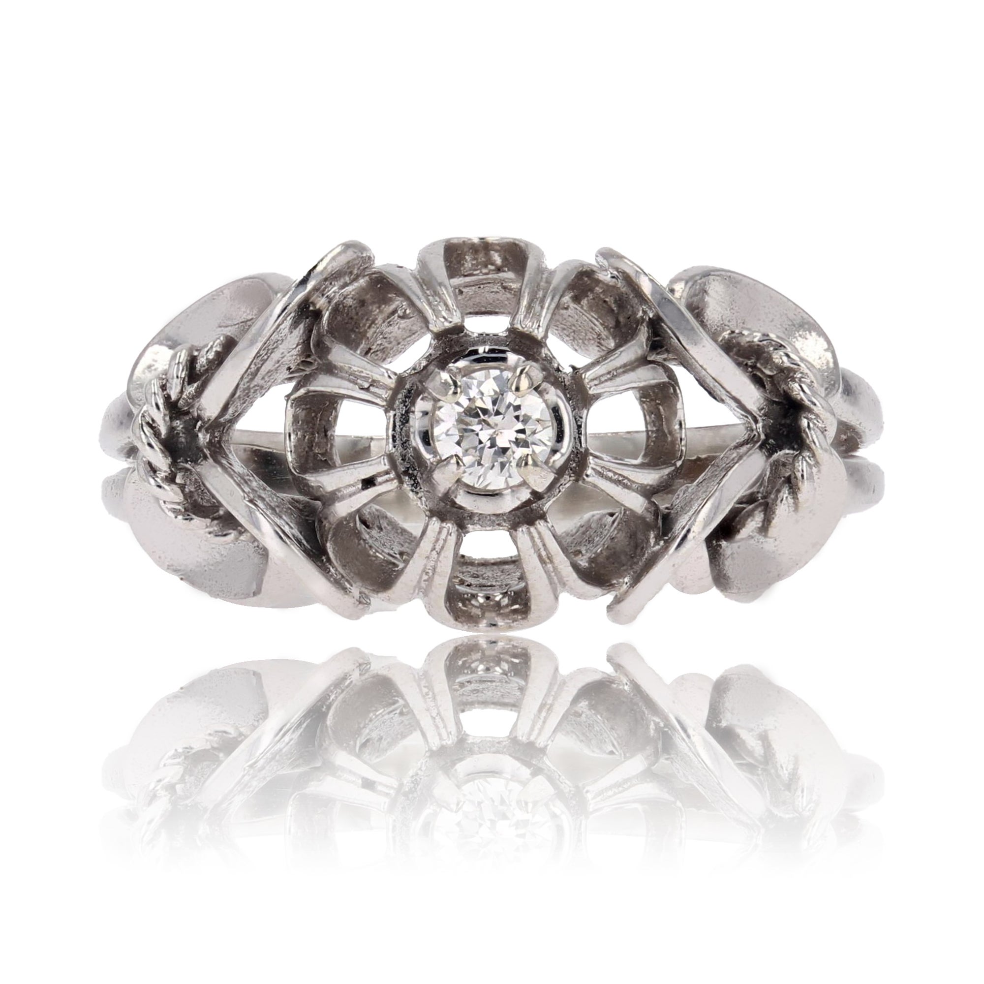 French Retro 1970s White Sapphire 18 Karat White Gold Solitaire Ring For Sale