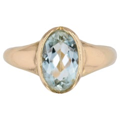 French Retro 1980s Aquamarine 18 Karat Yellow Gold Oval Ring