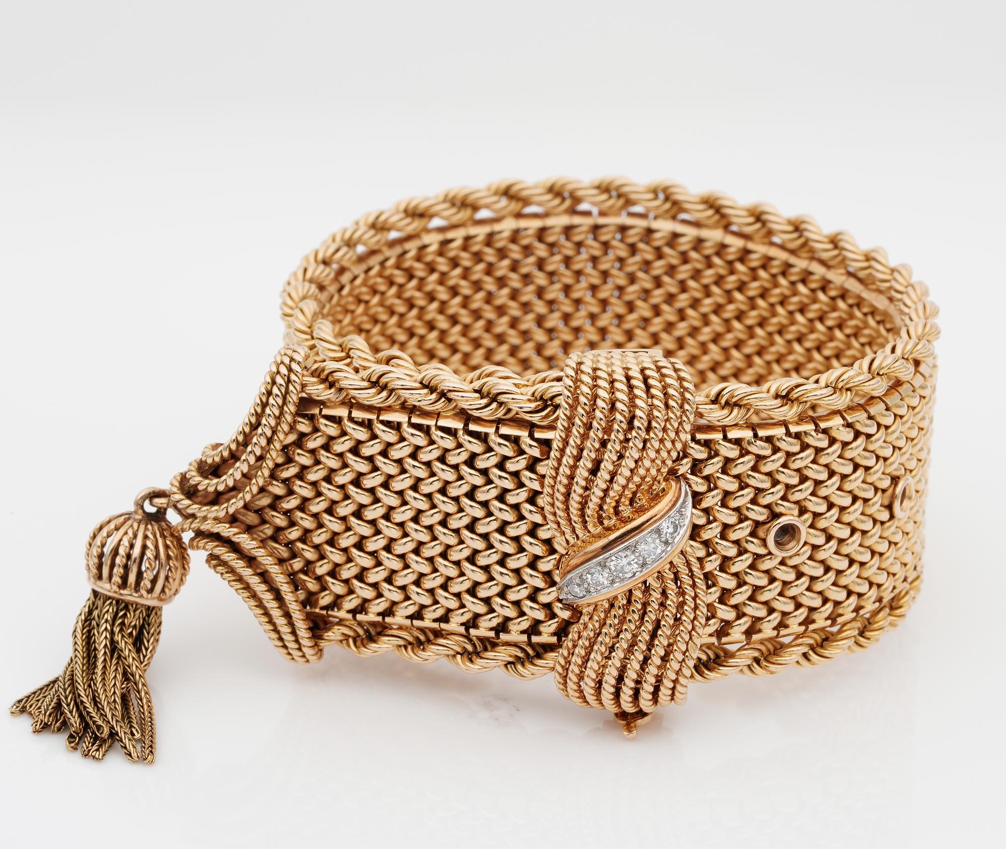 Women's French Retro 99.00 Grams 18 Karat Solid Gold Rare Diamond Jarretière Bracelet For Sale