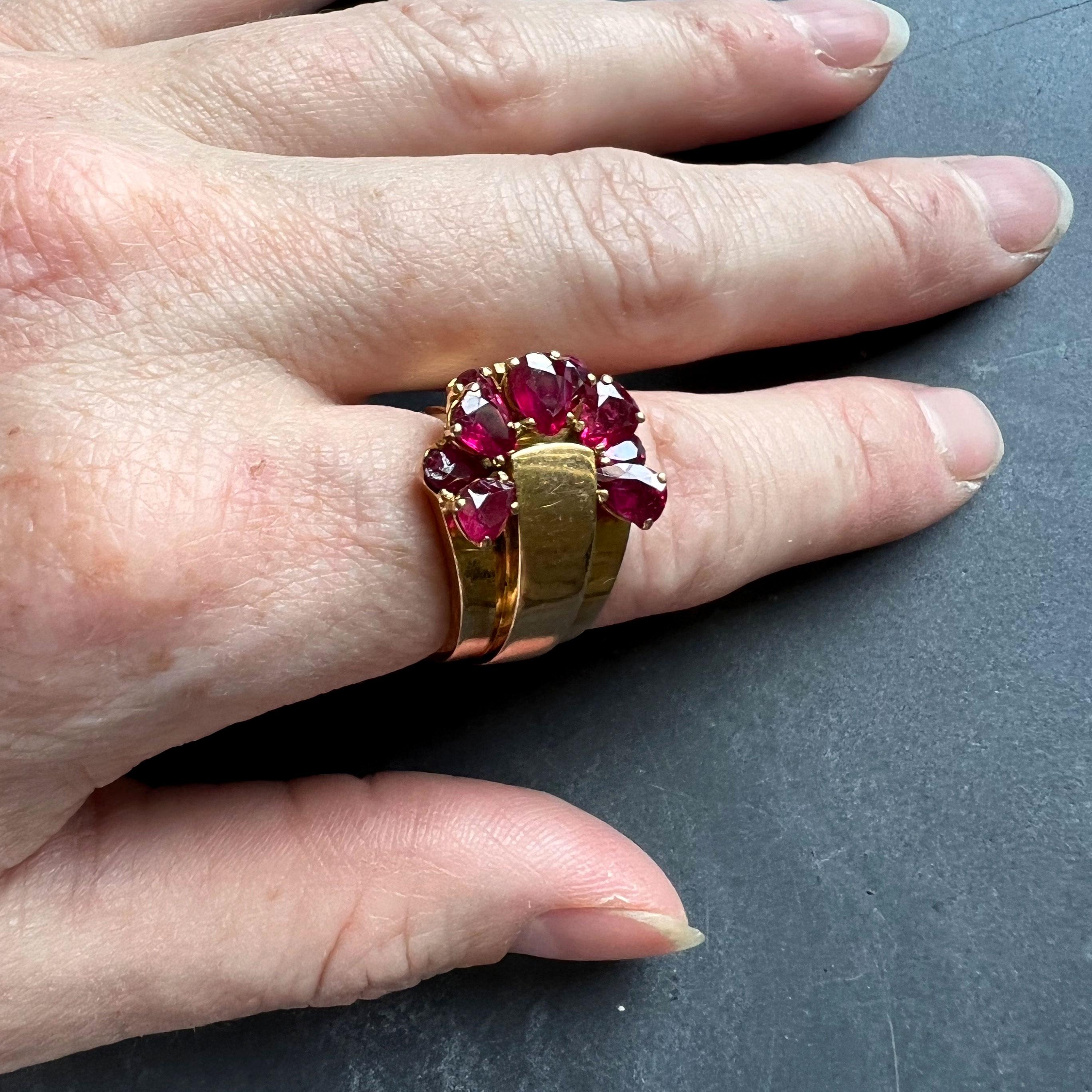 French Retro Buckle 18K Yellow Gold Ruby Ring For Sale 6