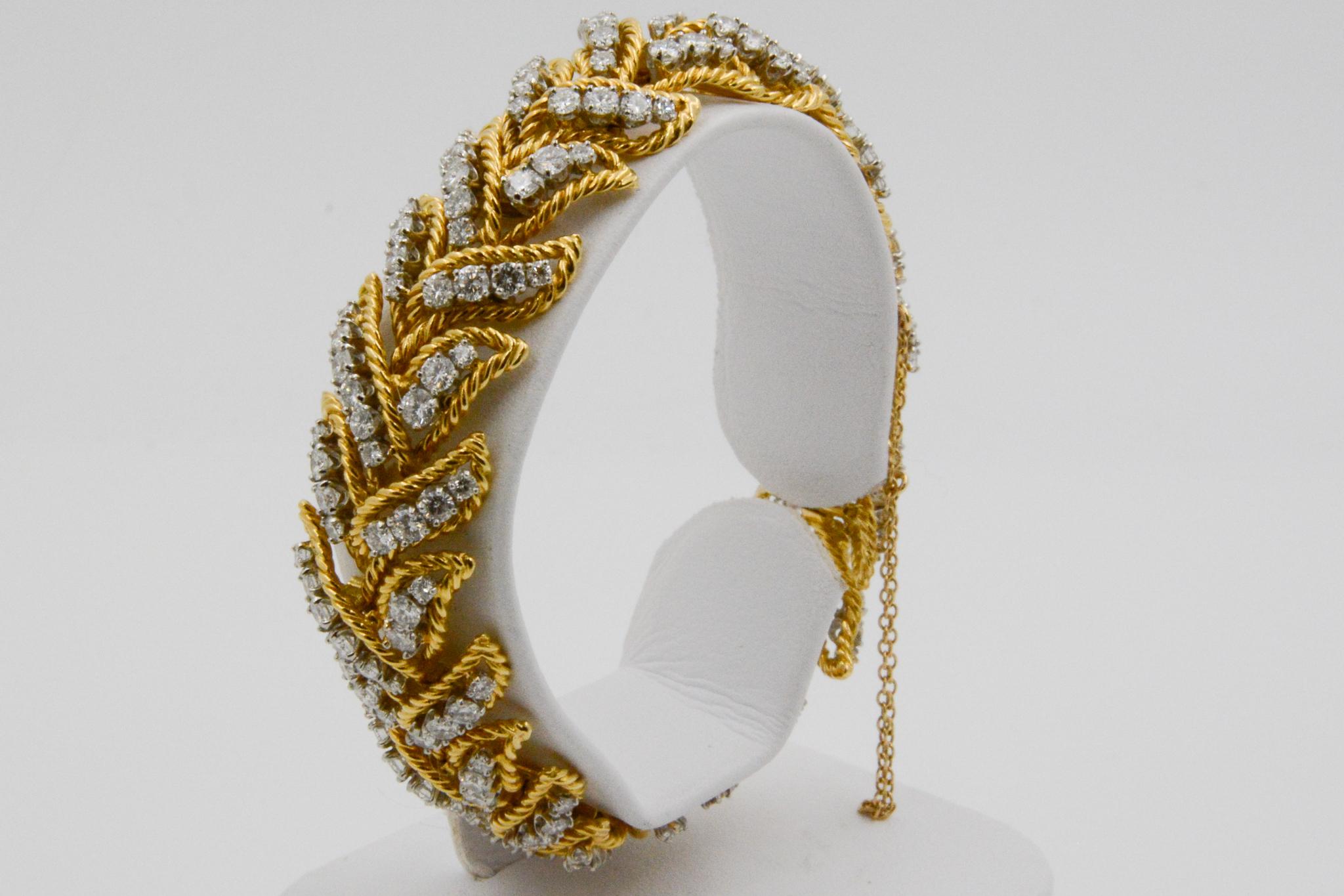 Women's French Retro Diamond 18 Karat Yellow Gold Bracelet