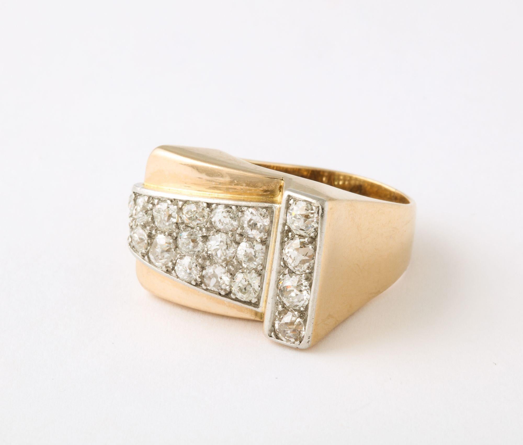 French Retro Diamond 18k Ring In Good Condition For Sale In New York, NY