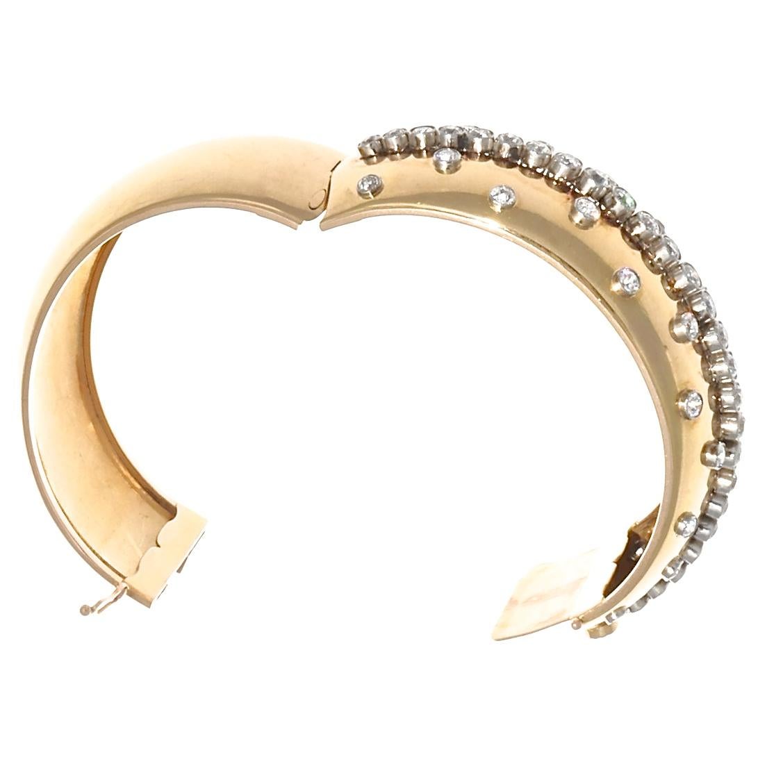 French Retro Diamond Gold Bangle In Excellent Condition In Beverly Hills, CA