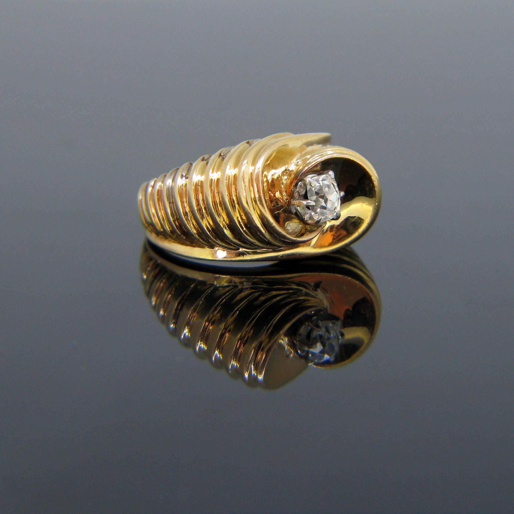 Old Mine Cut French Retro Diamond Ring, 18kt Yellow Gold and Platinum, circa 1950 For Sale