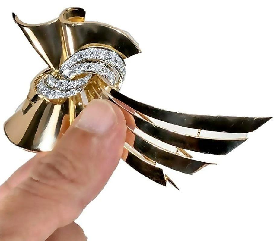 French Retro, Gold and Diamond Bow Brooch Long In Good Condition In Palm Beach, FL