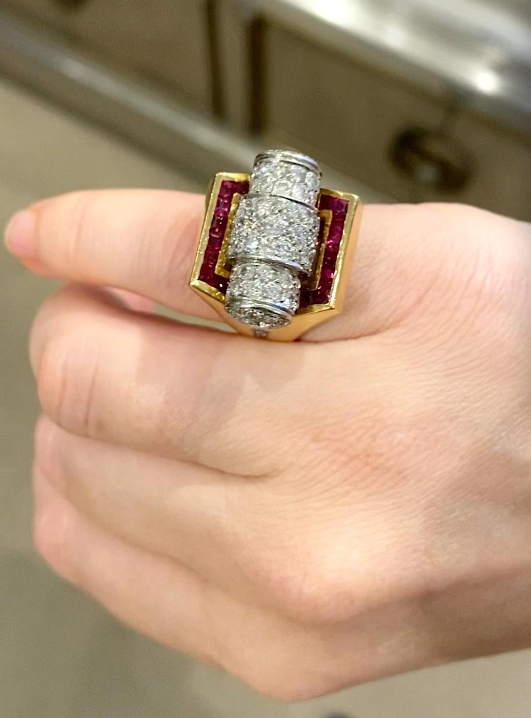 French Retro Gold, Pavé Diamond, and Calibré Ruby Architectural Ring In Good Condition For Sale In New York, NY