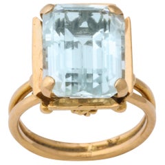 French Retro Rectangular Aquamarine Gold Ring