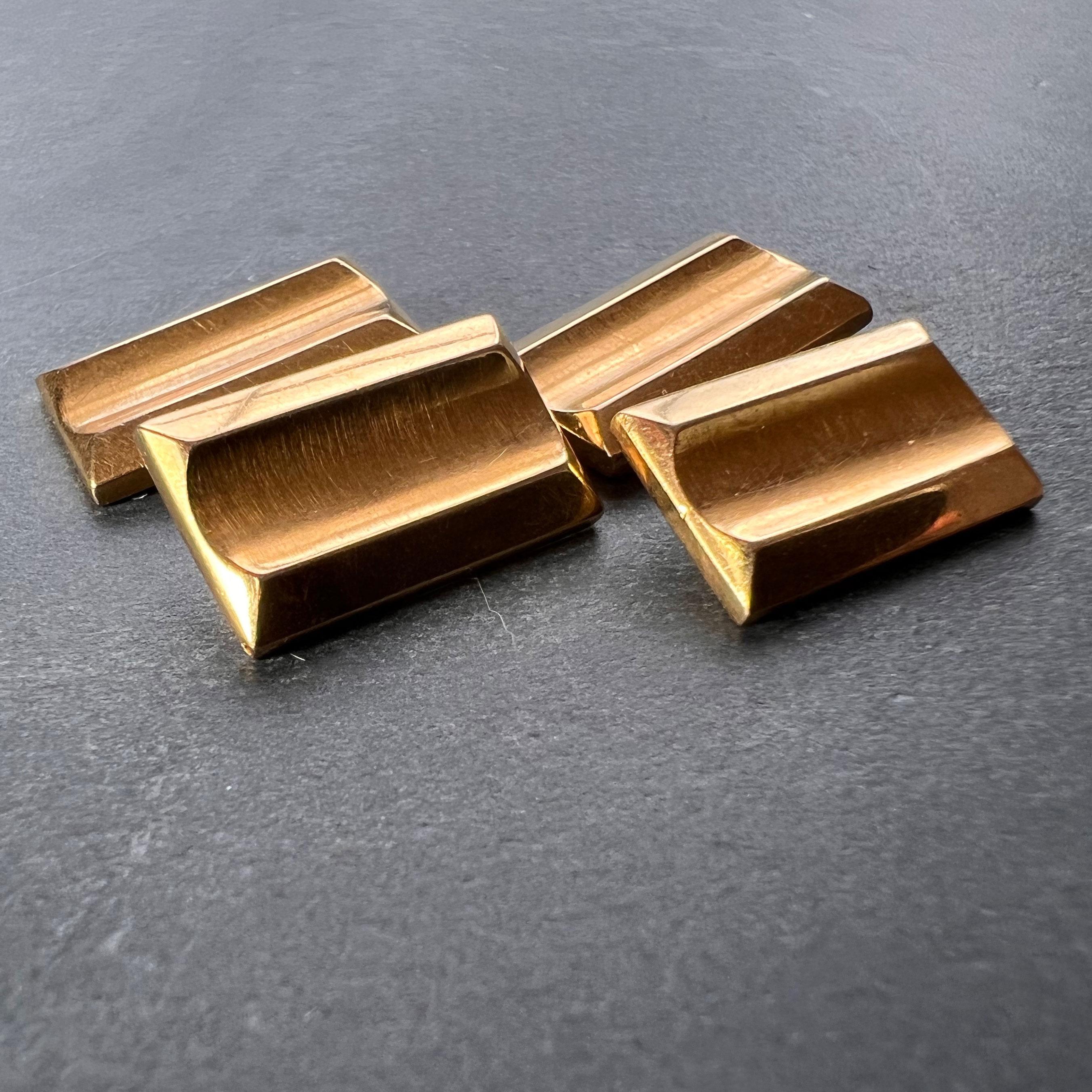 French Retro Tank-Style 18K Yellow Gold Cufflinks In Good Condition For Sale In London, GB