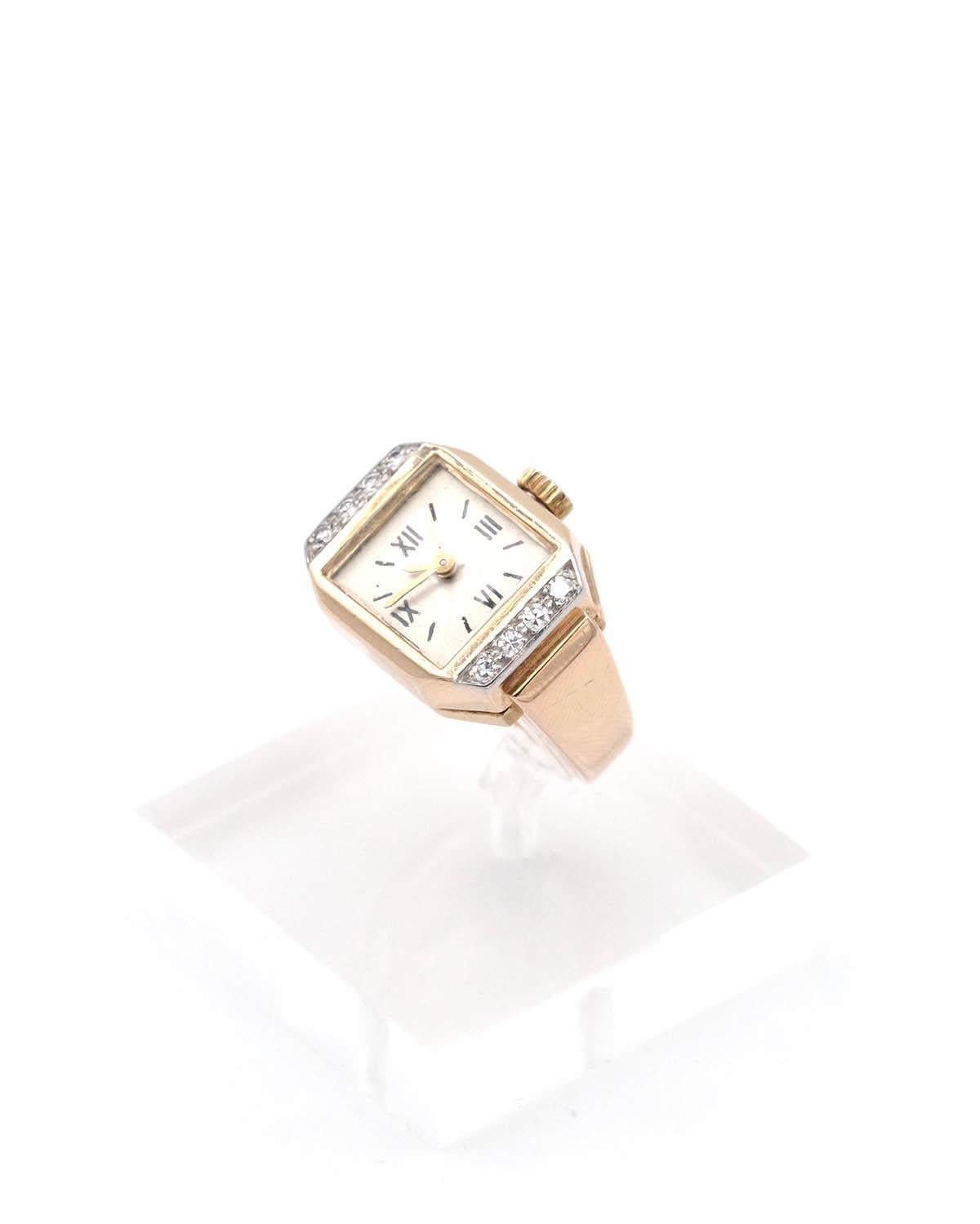 French Retro tank watch ring in 18k gold and diamond For Sale 4