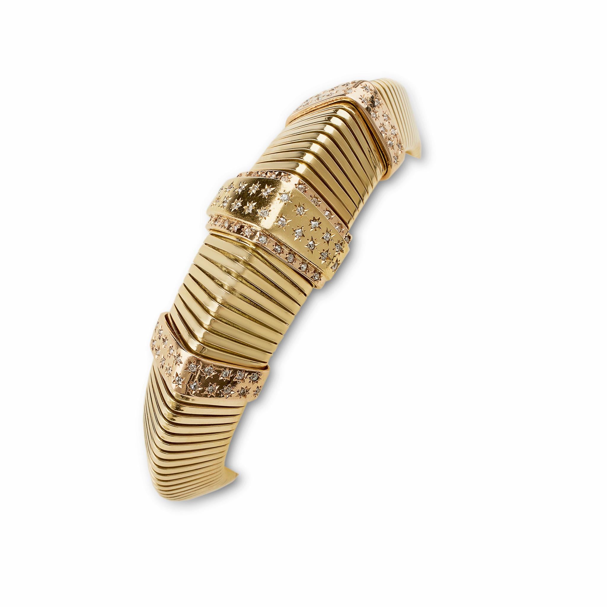 Bracelet rétro triangulaire Tubogas français Excellent état - En vente à New York, NY