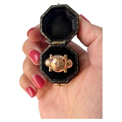 Bague rétro vintage bombée en or 18 carats avec diamants et rubis, France