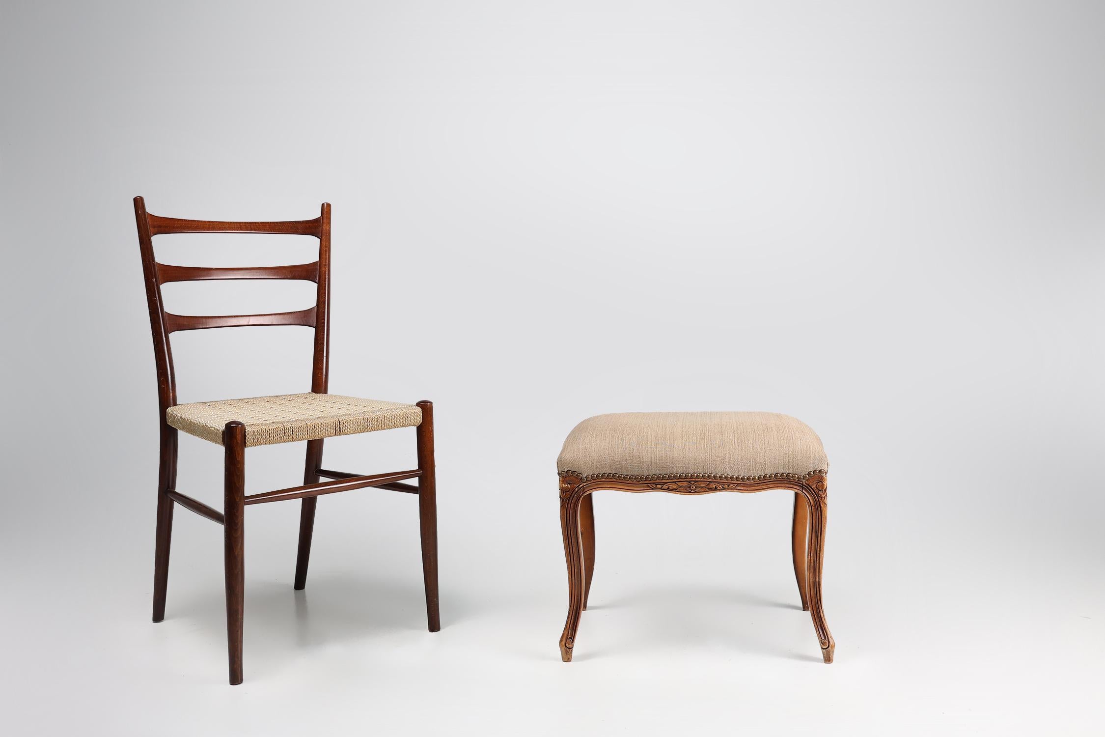 France / 1950 / stool / wood, fabric / Louis XV / Mid-century / Vintage  

French 20th century footstool in Louis XV style with luxurious beige reupholstered seat. With decorated oak base and four elegant carved legs.

The soft beige upholstery adds