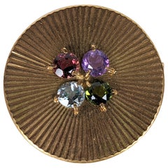 Broche de oro acanalado francés