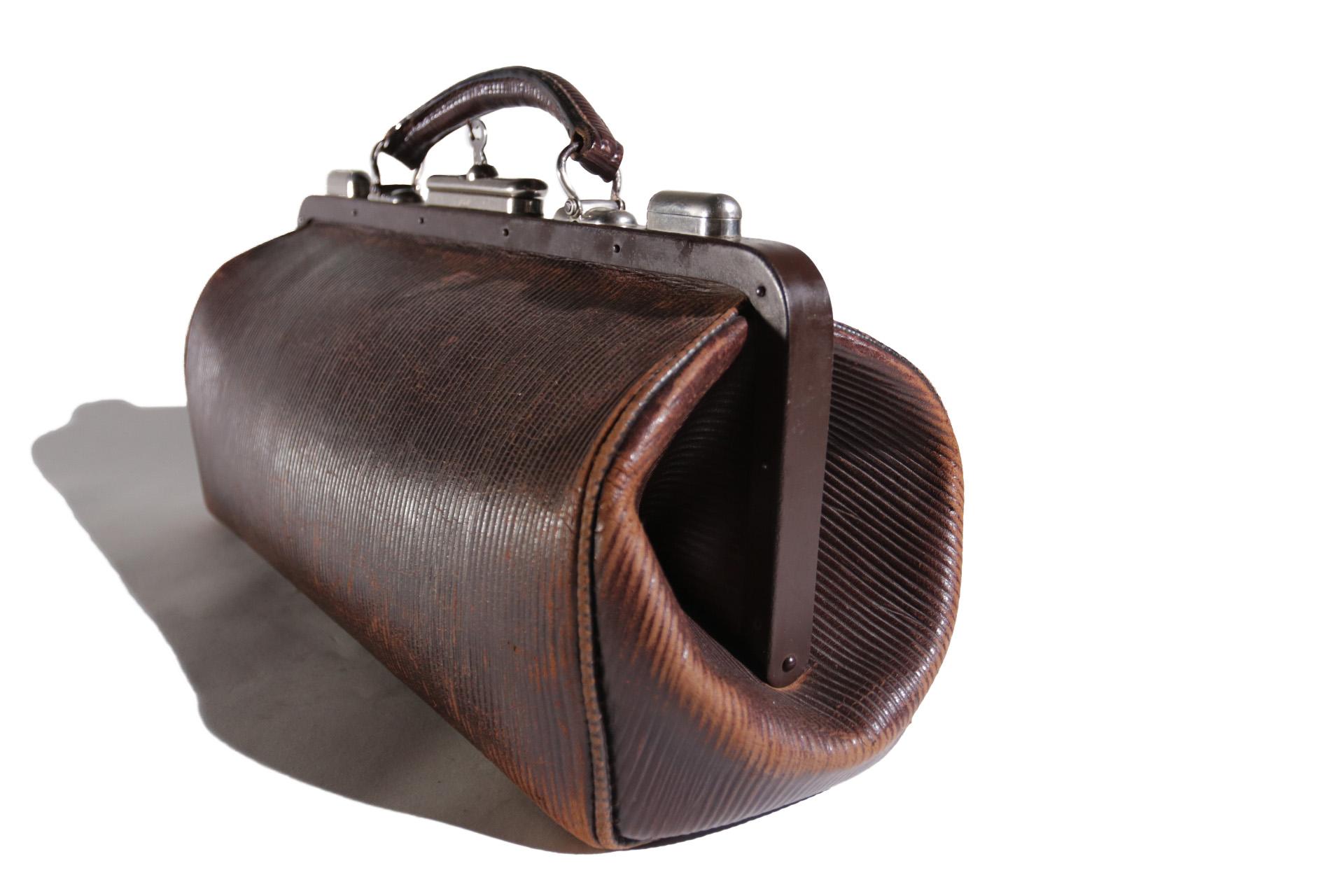 French Ribbed Leather Doctor’s Bag JKA, 1920 2
