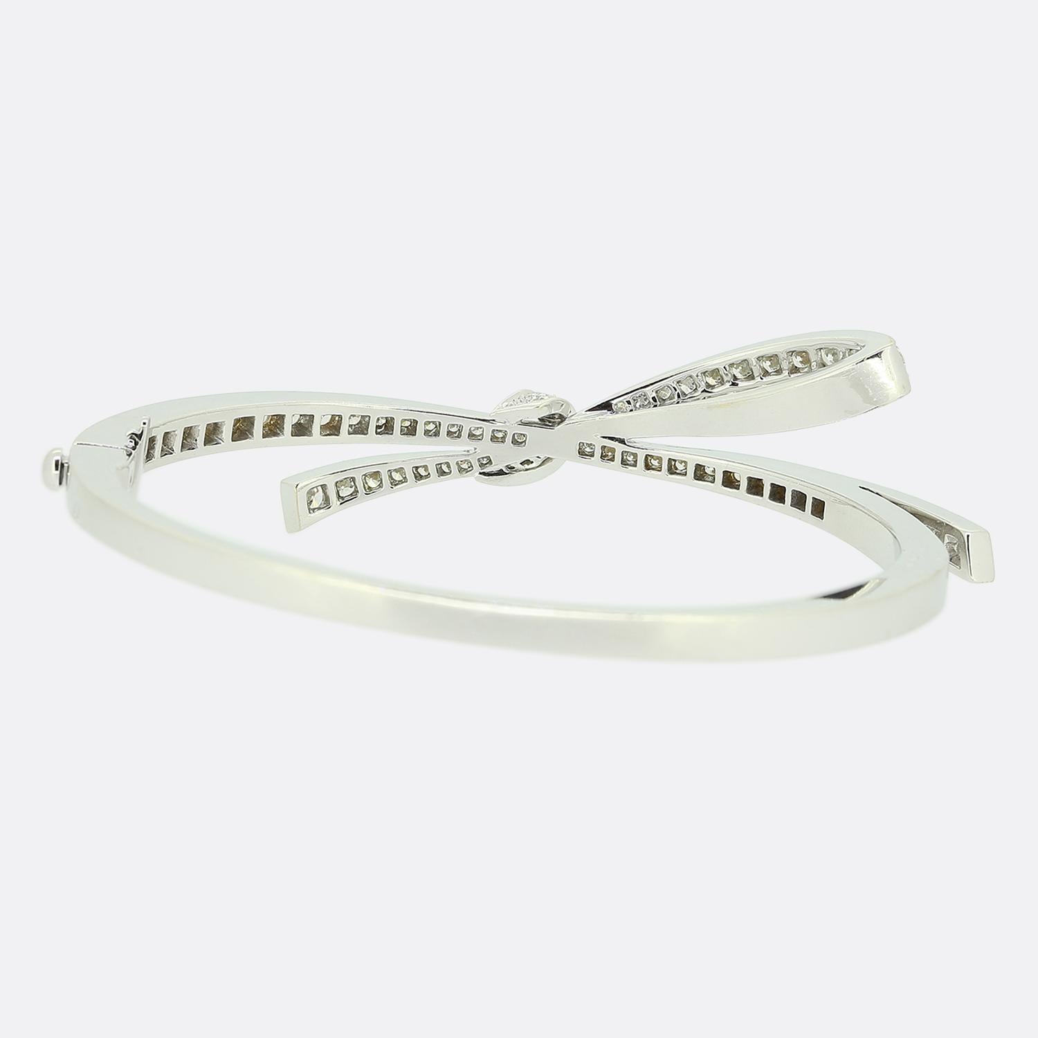 French Ribbon Diamond Bangle In Good Condition For Sale In London, GB