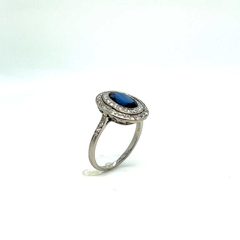 French Ring Blue Sapphire Platinum For Sale 5