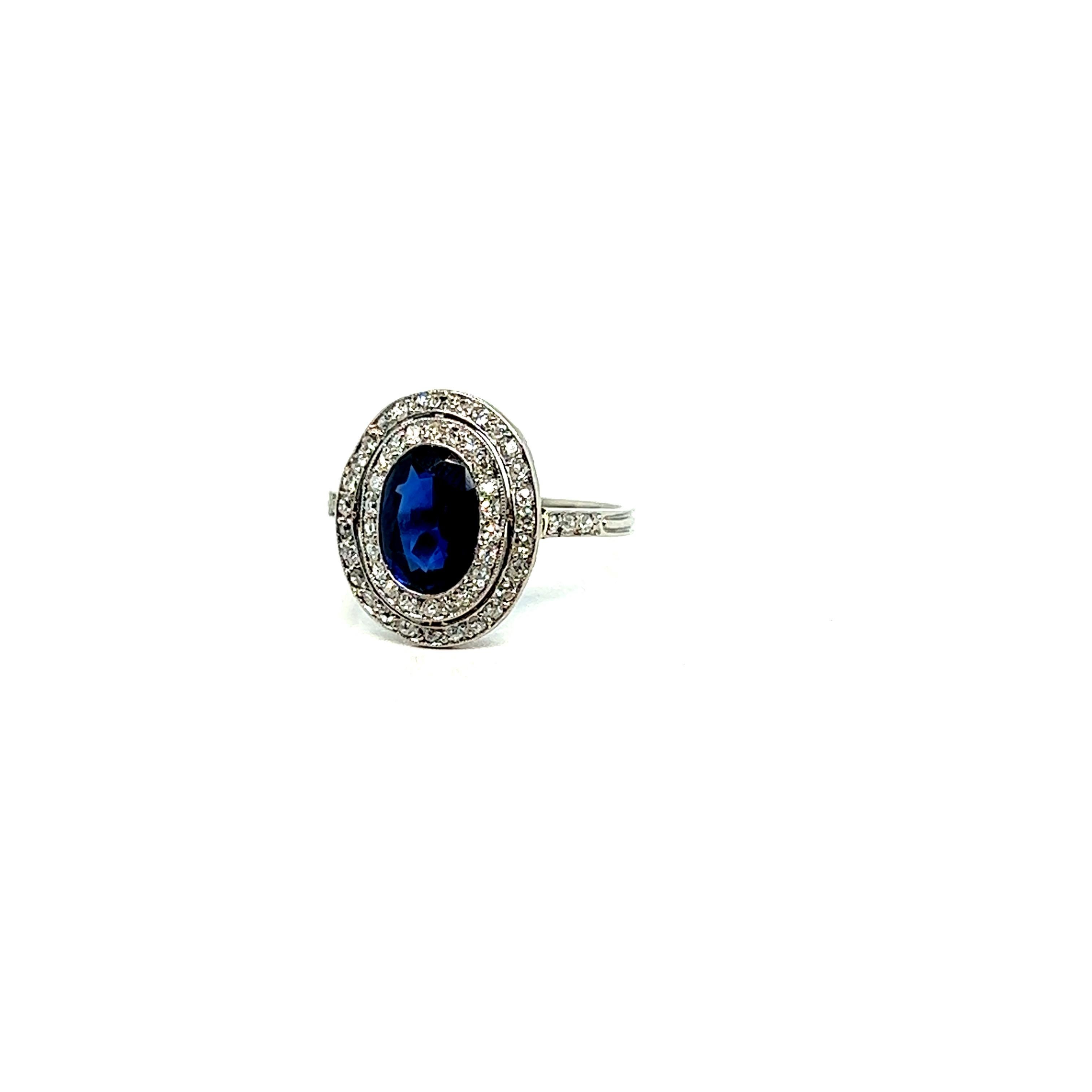 Women's Vintage French Engagement Oval Cluster Ring Blue Sapphire 2.5C Platinum Diamonds