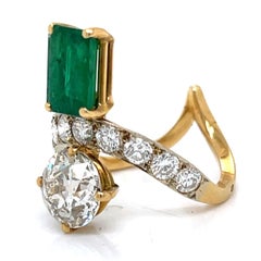 FRENCH Ring In 18K Yellow Gold 1.80 Ct Colombian Emerald & 2.35 Ct Diamond
