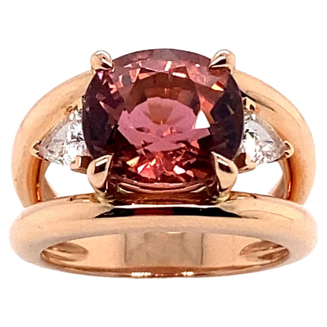 French Ring in Pink Gold Topped with a Pink Tourmaline and 2 Diamonds Troïda For Sale