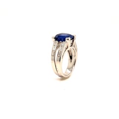 French Ring, Sapphire on Claws, Surrounded by Diamonds 18k White Gold